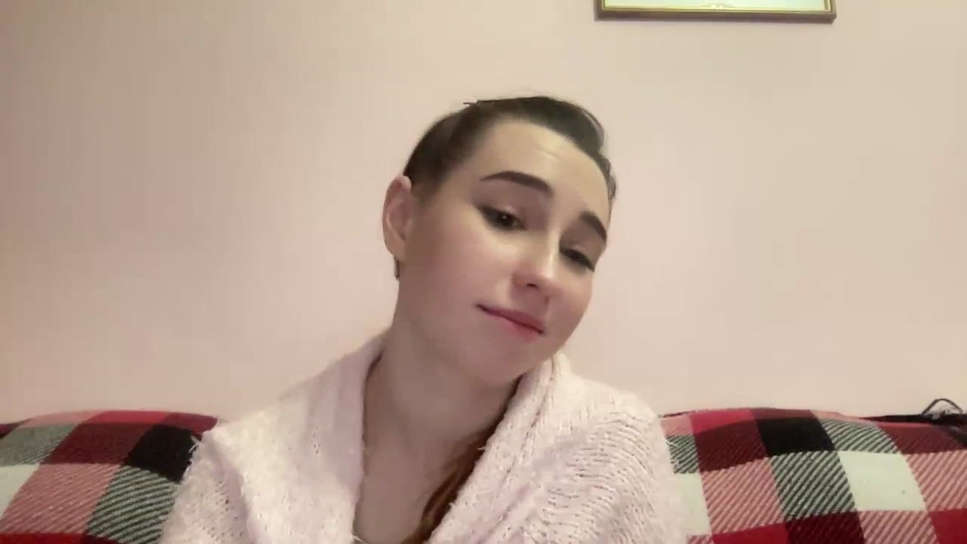 Gallery image thumbnail from Just_I's myfreecams stream on, 01/04/2024, 23:24 image 4 of 20