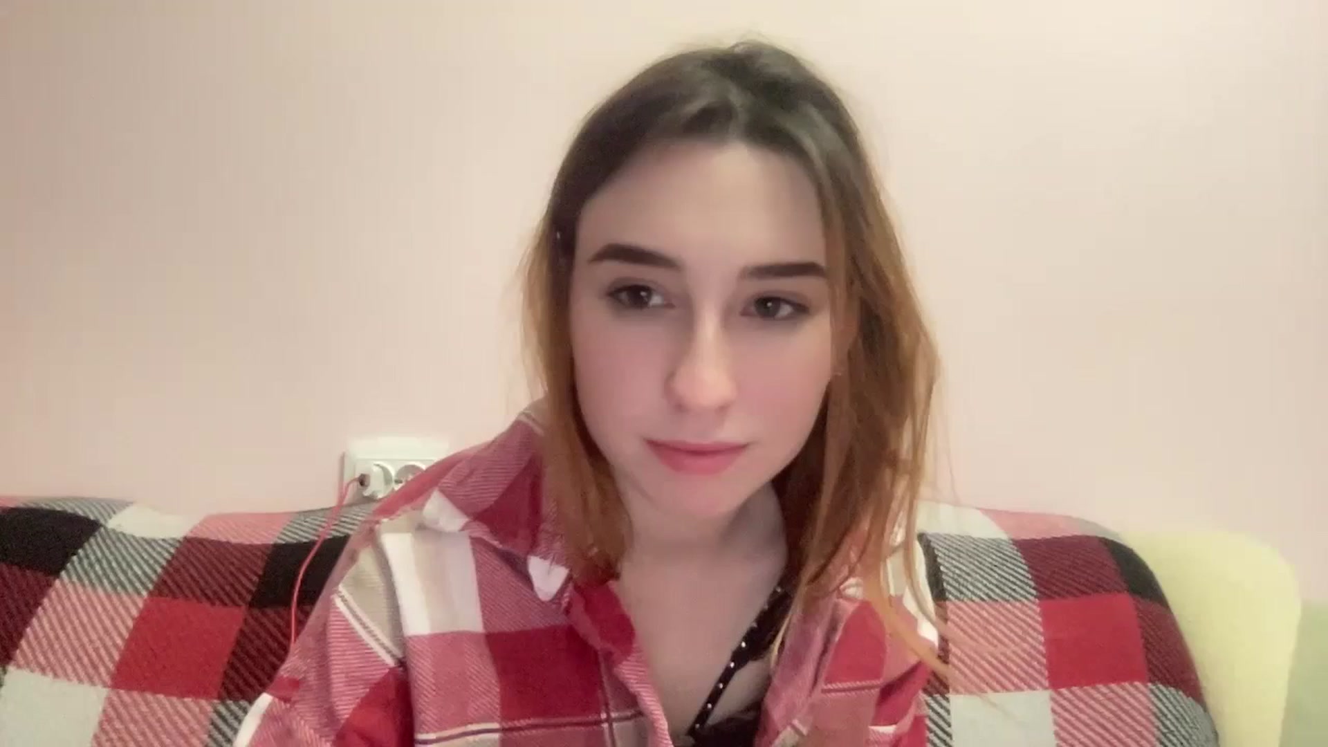 Gallery image thumbnail from Just_I's myfreecams stream on, 01/07/2024, 23:05 image 1 of 20