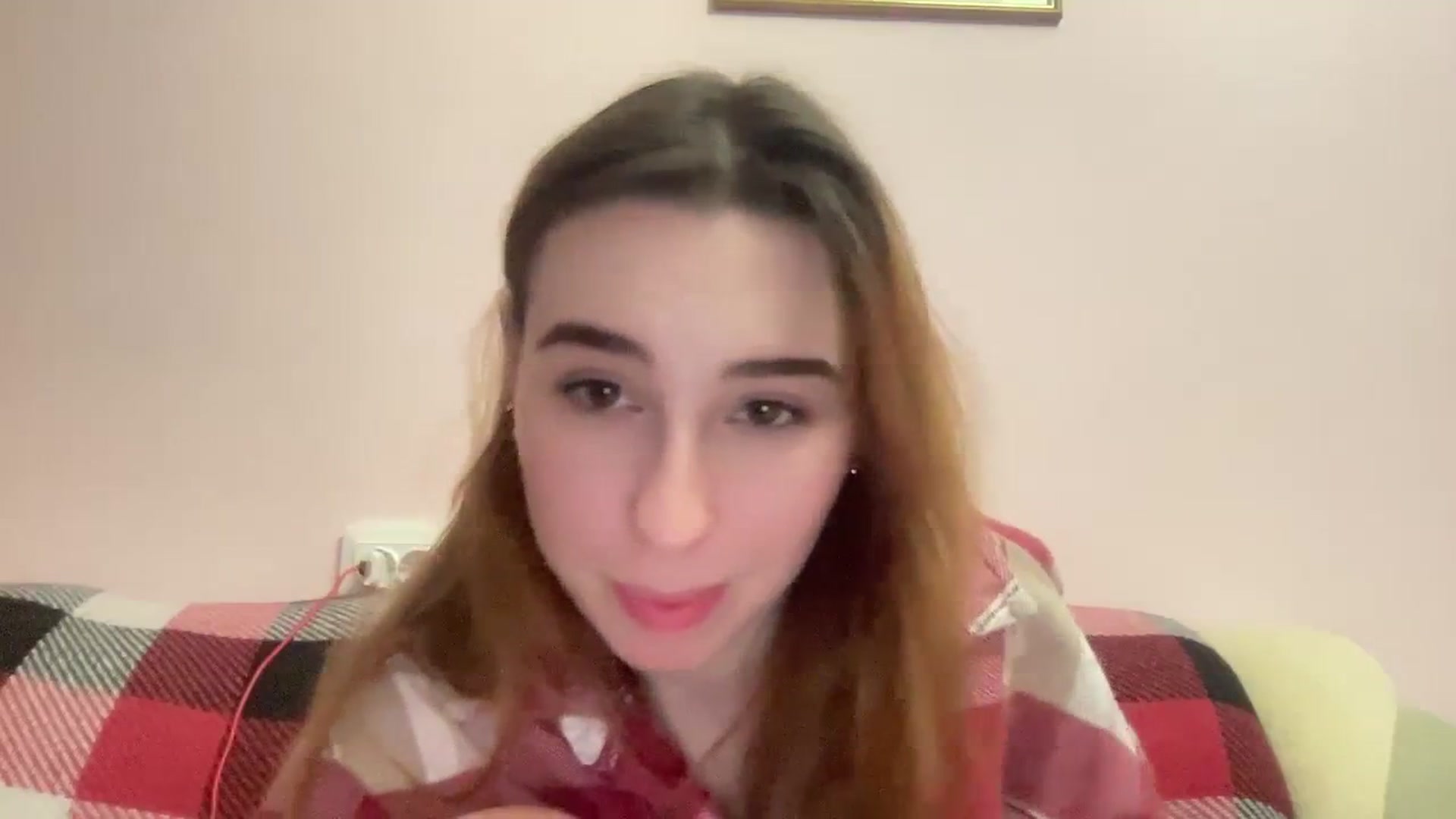 Gallery image thumbnail from Just_I's myfreecams stream on, 01/07/2024, 23:52 image 16 of 20