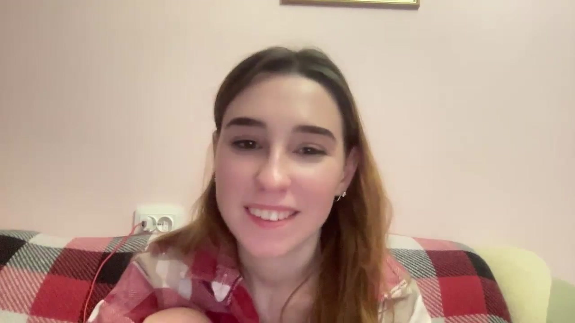Gallery image thumbnail from Just_I's myfreecams stream on, 01/07/2024, 23:52 image 4 of 20