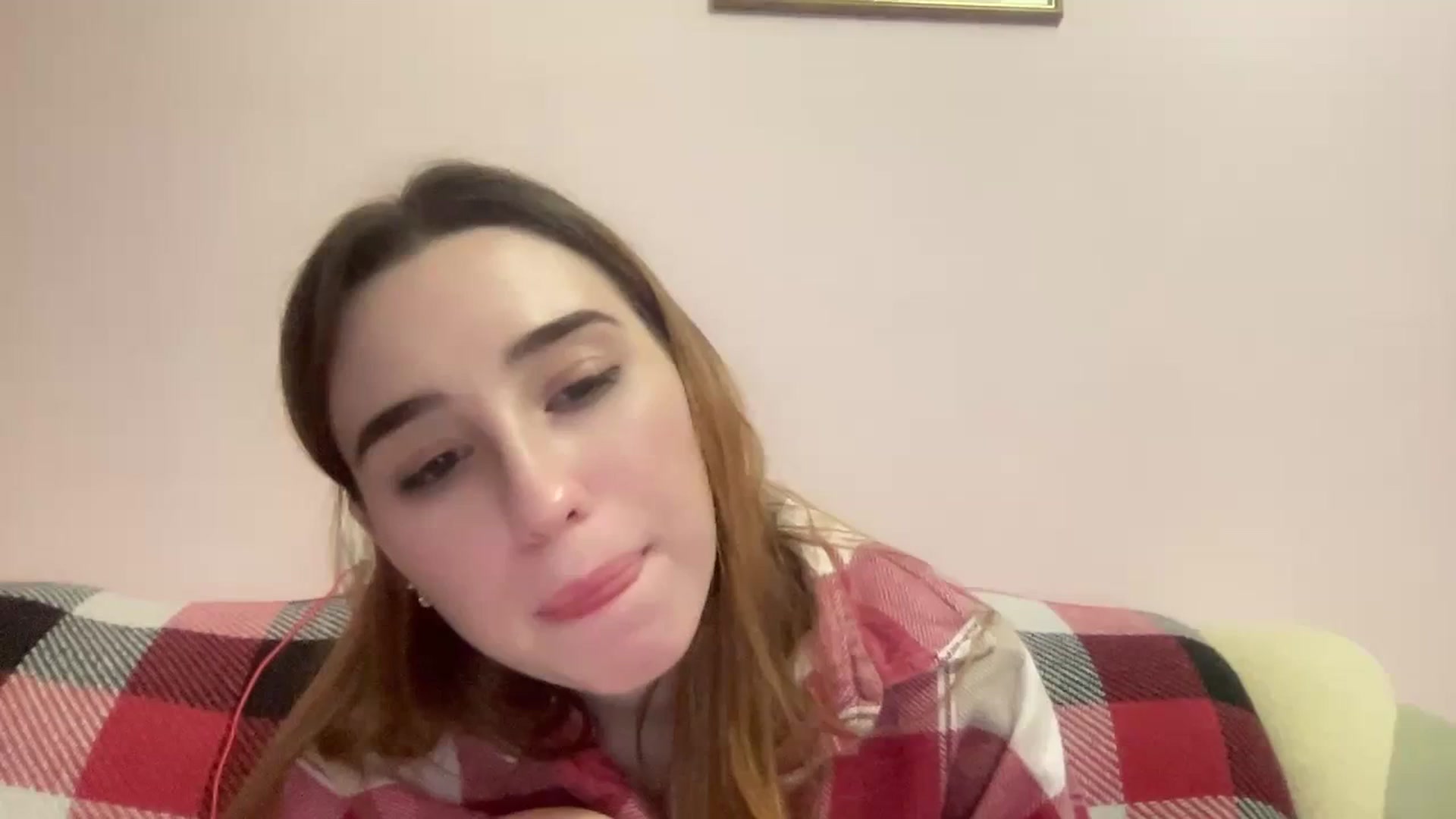 Gallery image thumbnail from Just_I's myfreecams stream on, 01/07/2024, 23:52 image 6 of 20