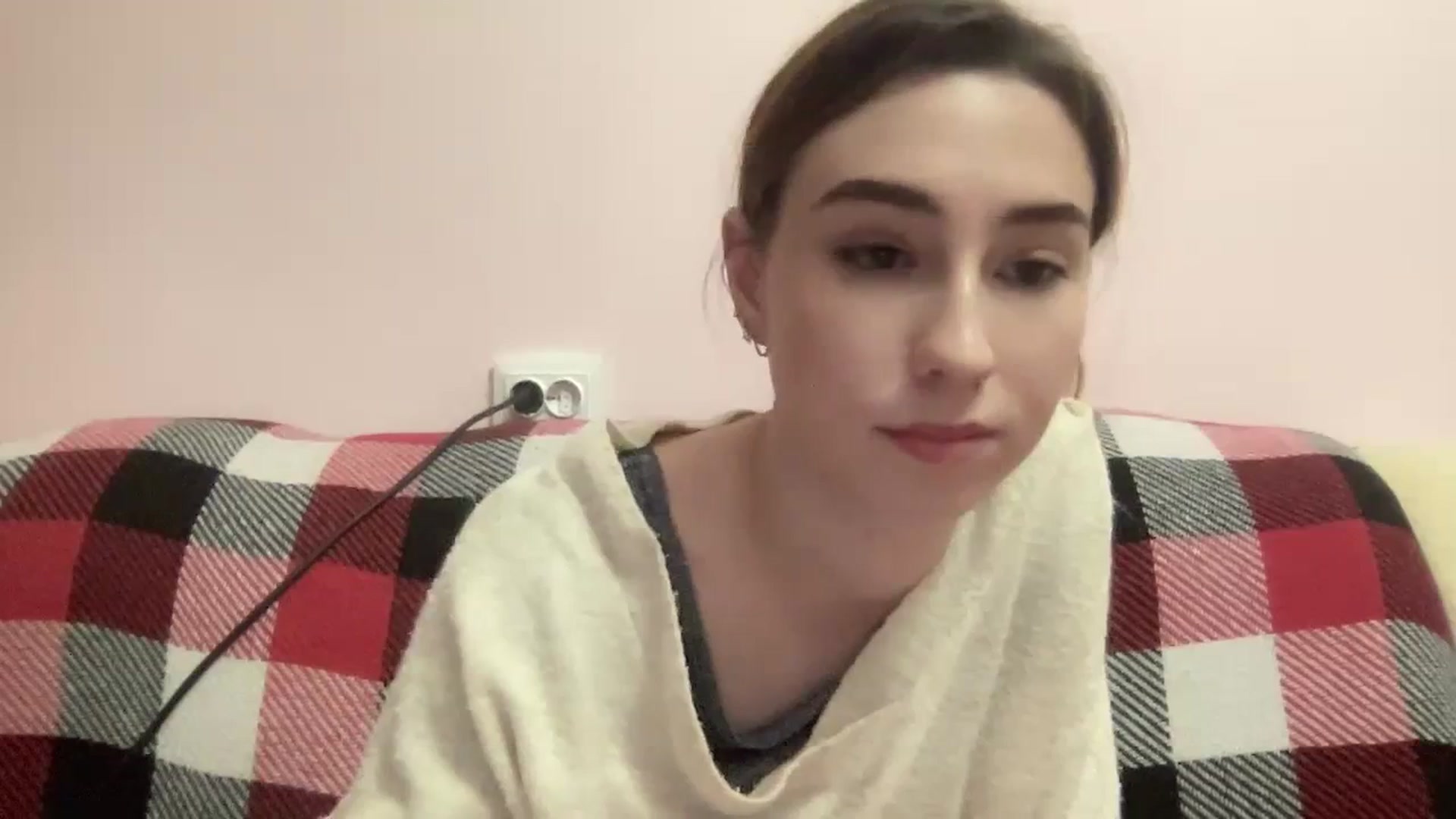 Gallery image thumbnail from Just_I's myfreecams stream on, 01/11/2024, 18:48 image 2 of 20