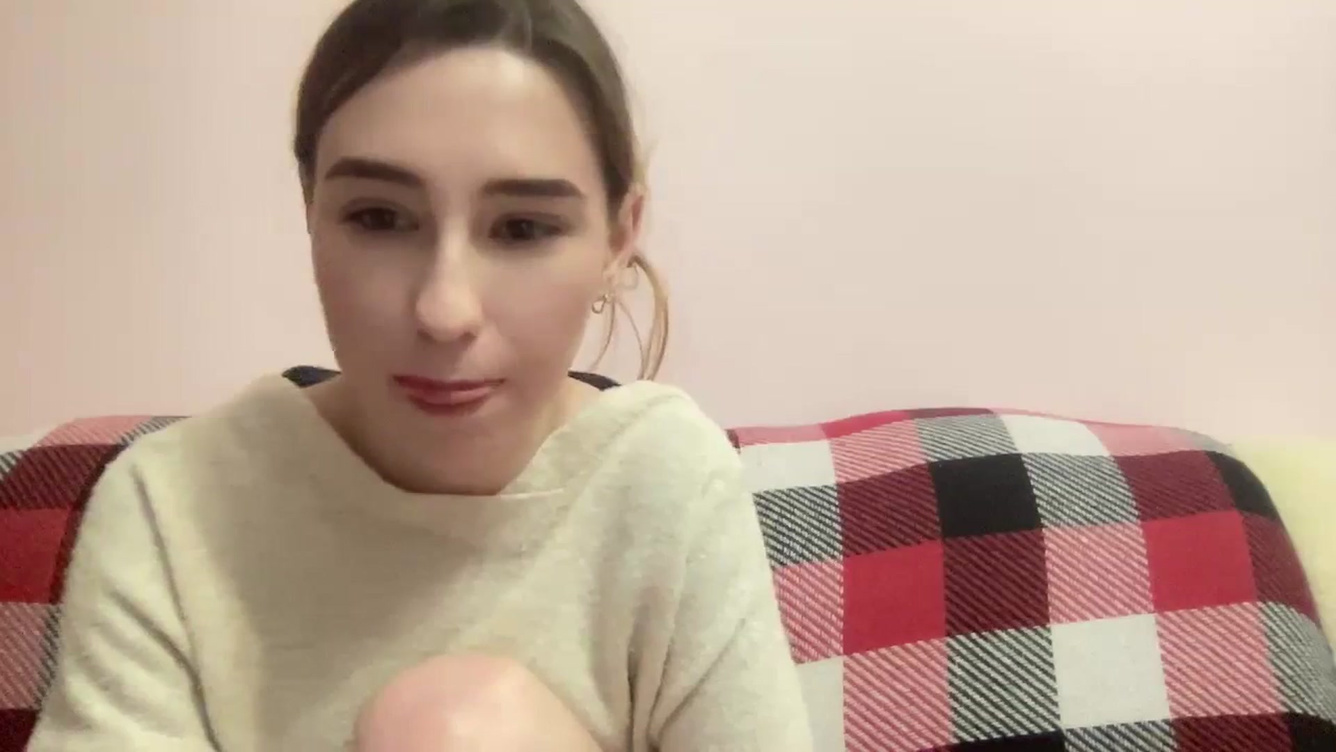 Gallery image thumbnail from Just_I's myfreecams stream on, 01/11/2024, 18:48 image 19 of 20