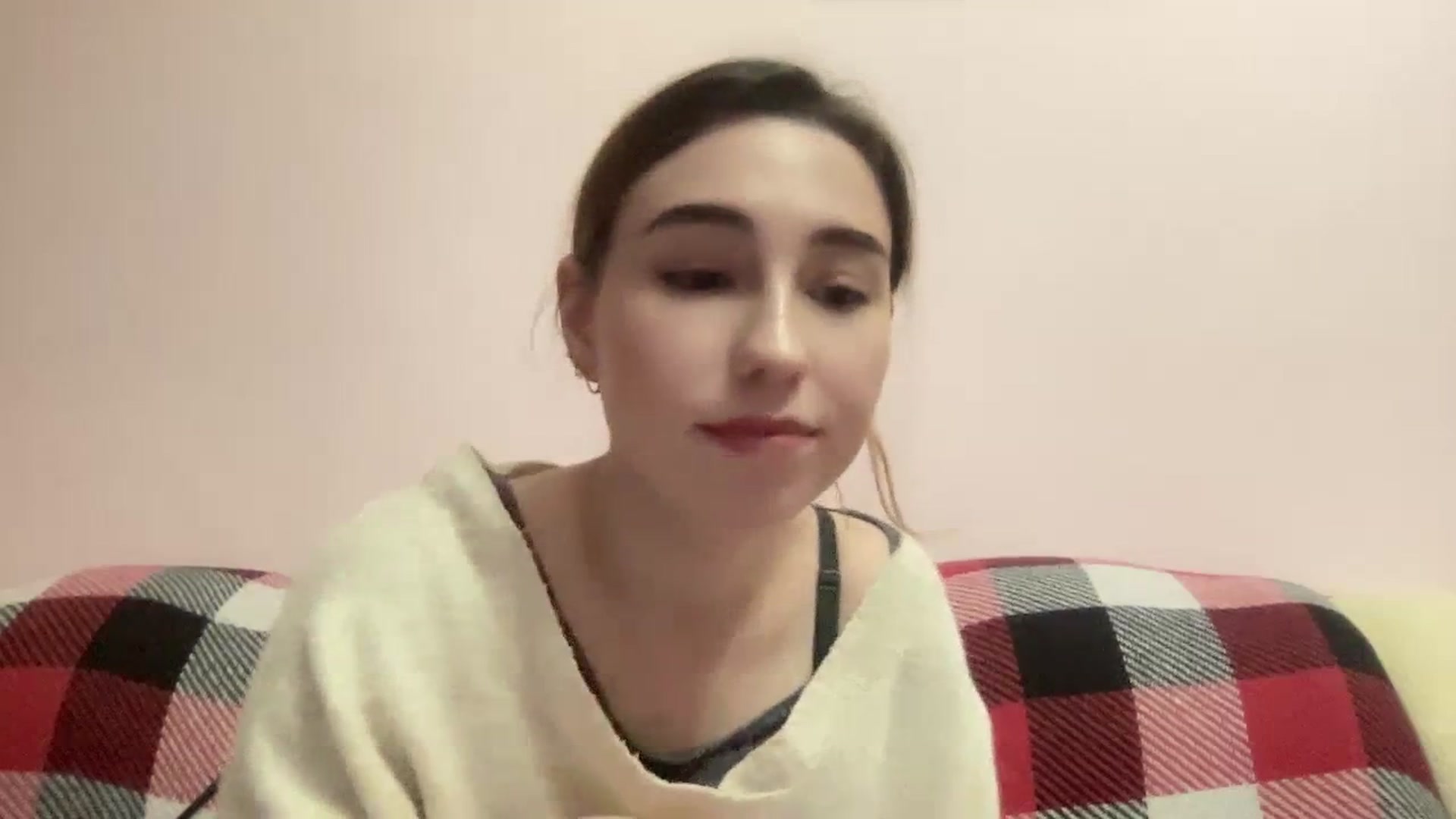 Gallery image thumbnail from Just_I's myfreecams stream on, 01/11/2024, 18:48 image 6 of 20