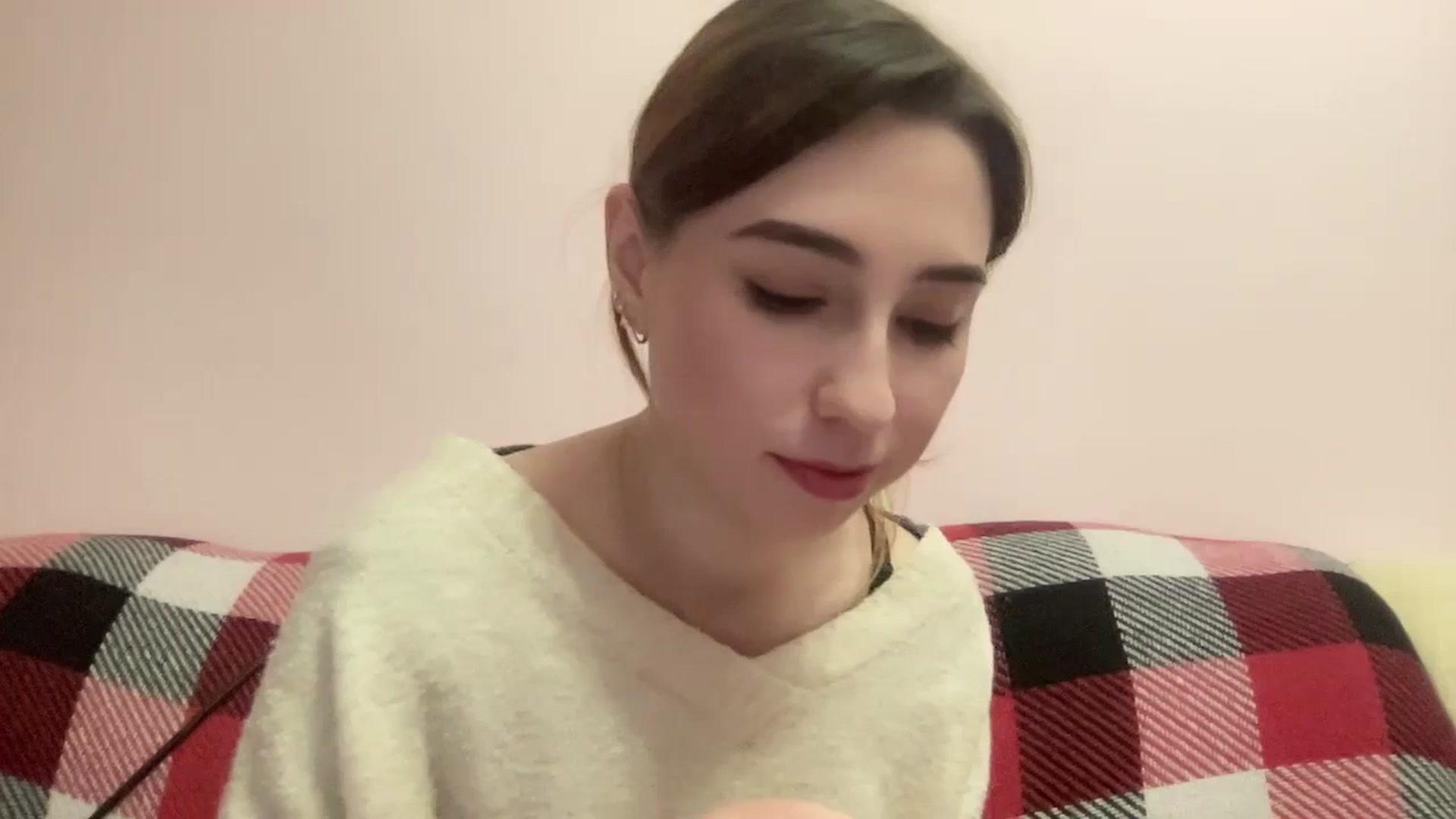 Gallery image thumbnail from Just_I's myfreecams stream on, 01/11/2024, 20:41 image 11 of 20