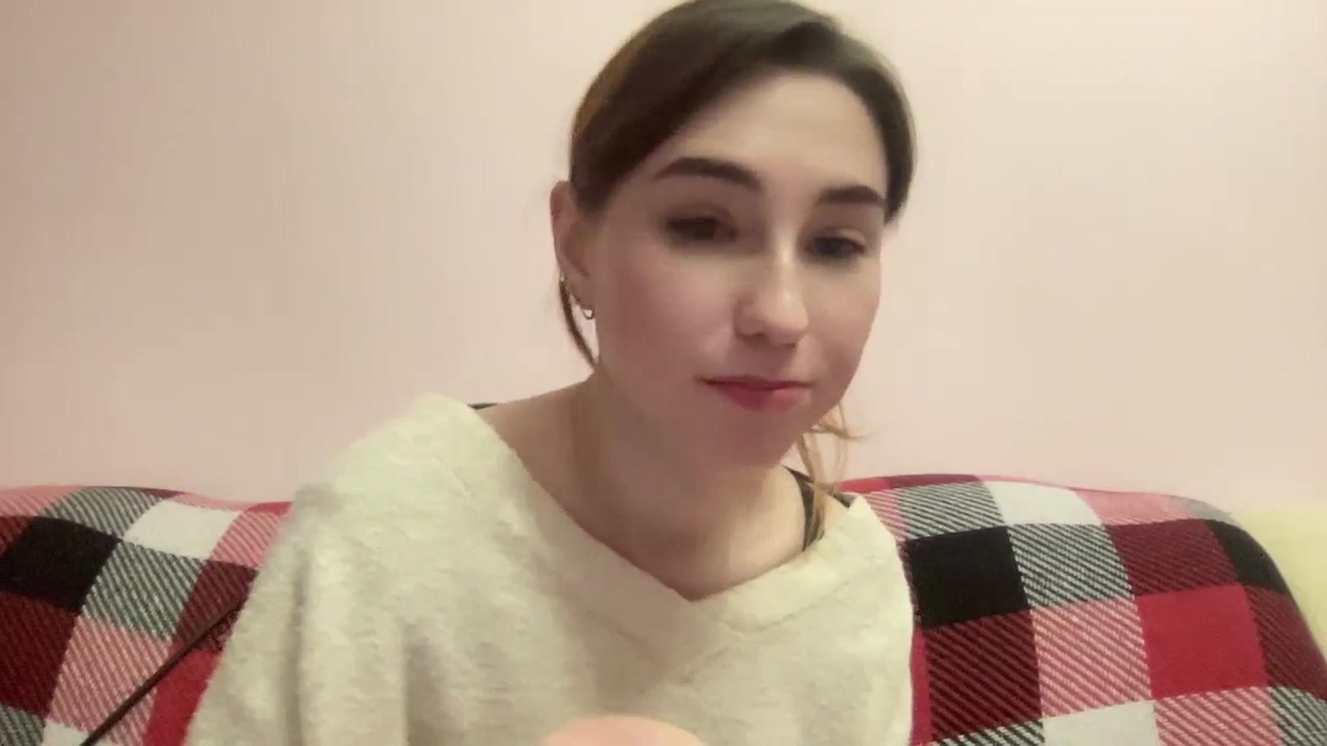 Gallery image thumbnail from Just_I's myfreecams stream on, 01/11/2024, 20:41 image 12 of 20