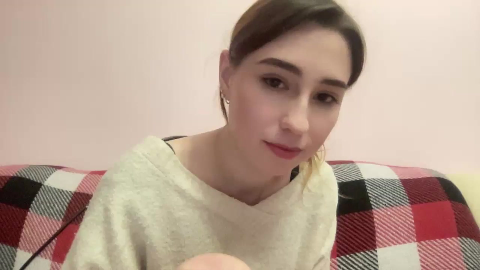 Gallery image thumbnail from Just_I's myfreecams stream on, 01/11/2024, 20:41 image 7 of 20