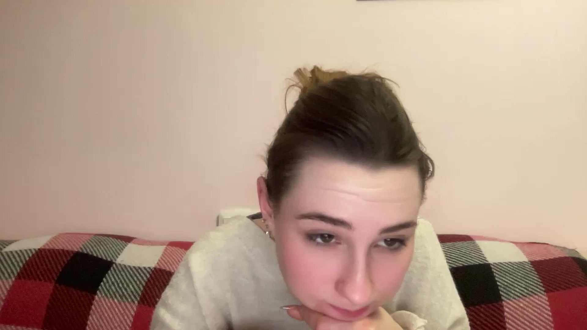 Gallery image thumbnail from Just_I's myfreecams stream on, 01/14/2024, 21:51 image 15 of 20