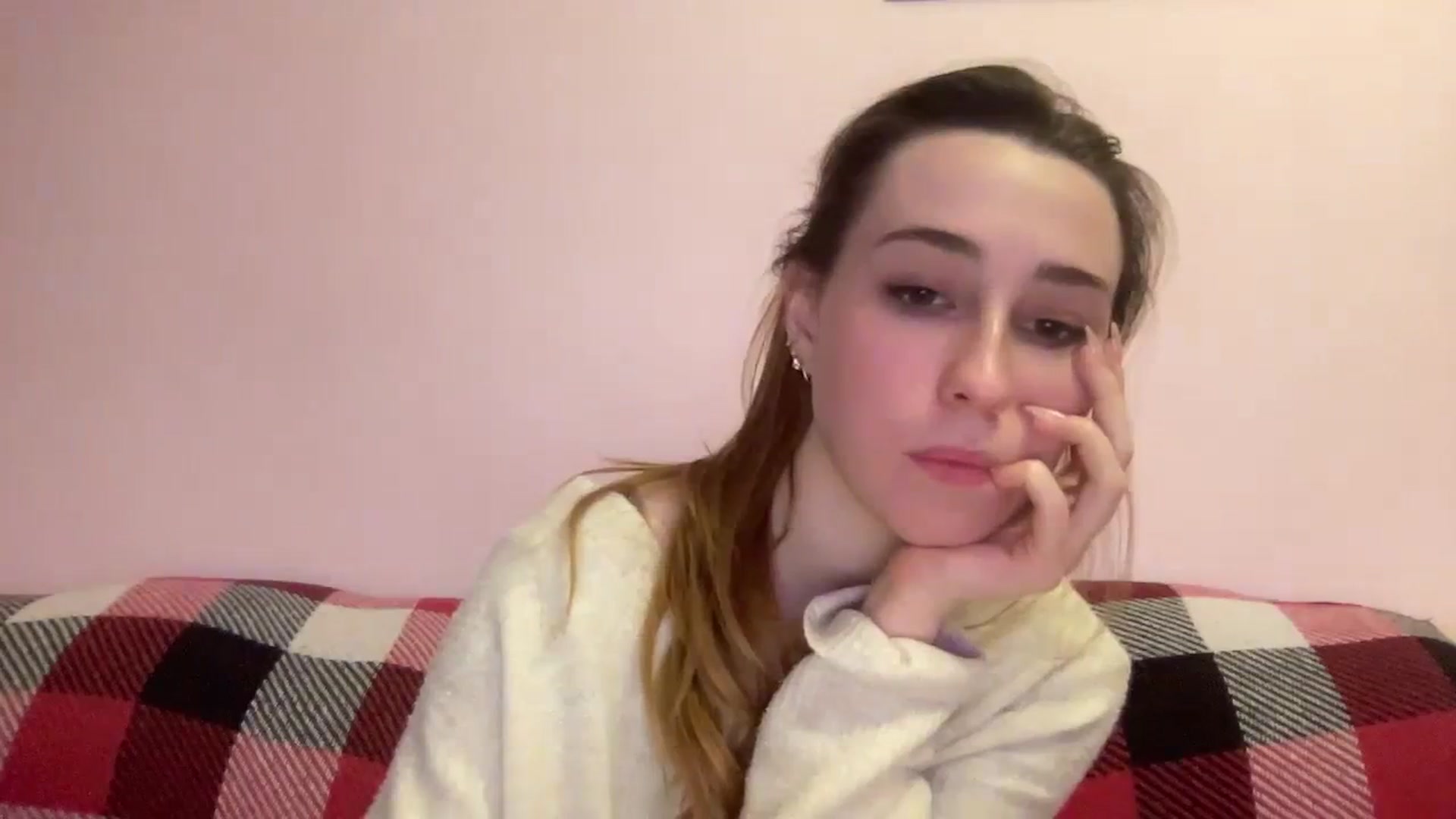 Gallery image thumbnail from Just_I's myfreecams stream on, 01/14/2024, 21:51 image 10 of 20