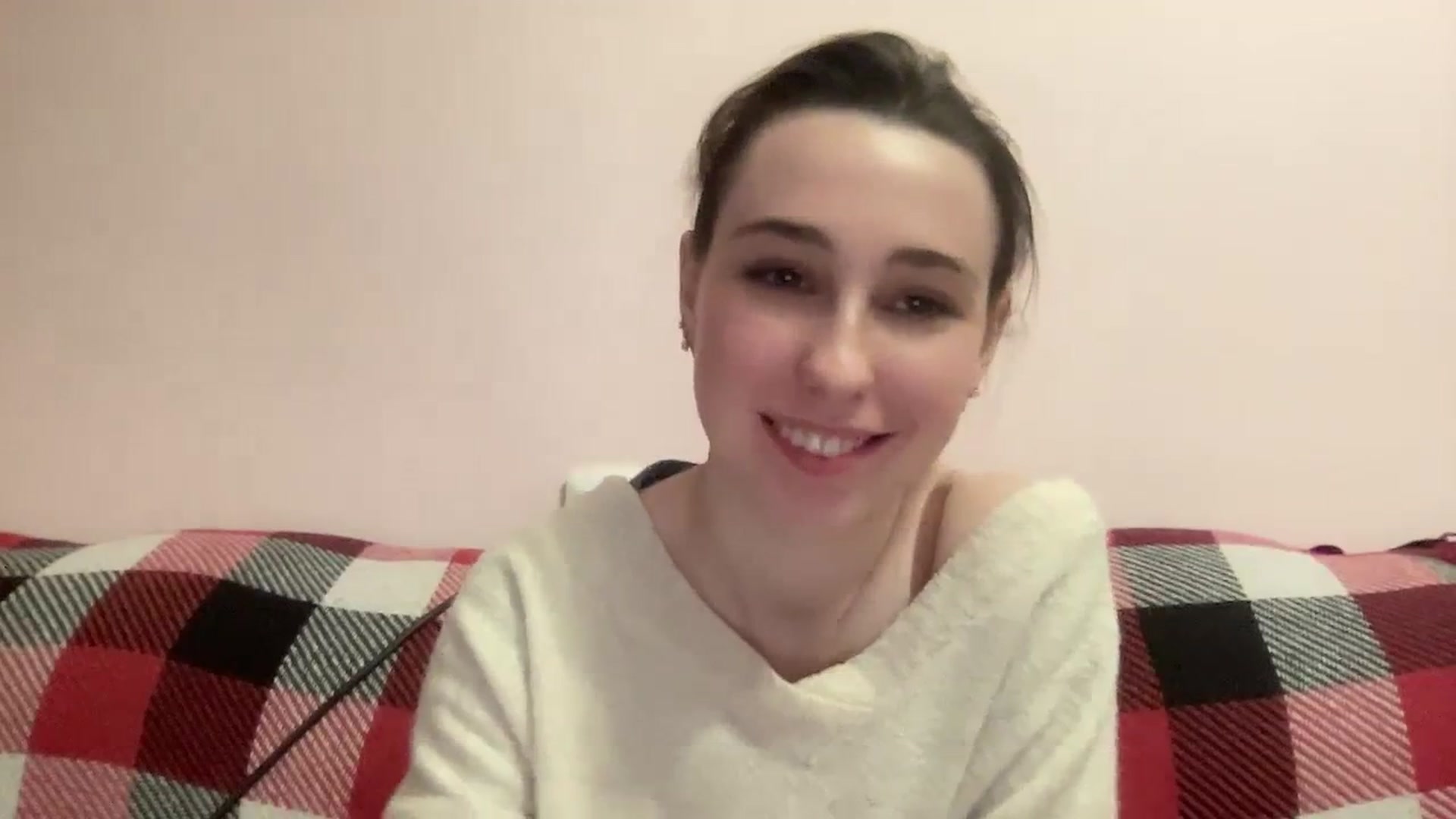 Gallery image thumbnail from Just_I's myfreecams stream on, 01/14/2024, 23:32 image 14 of 20