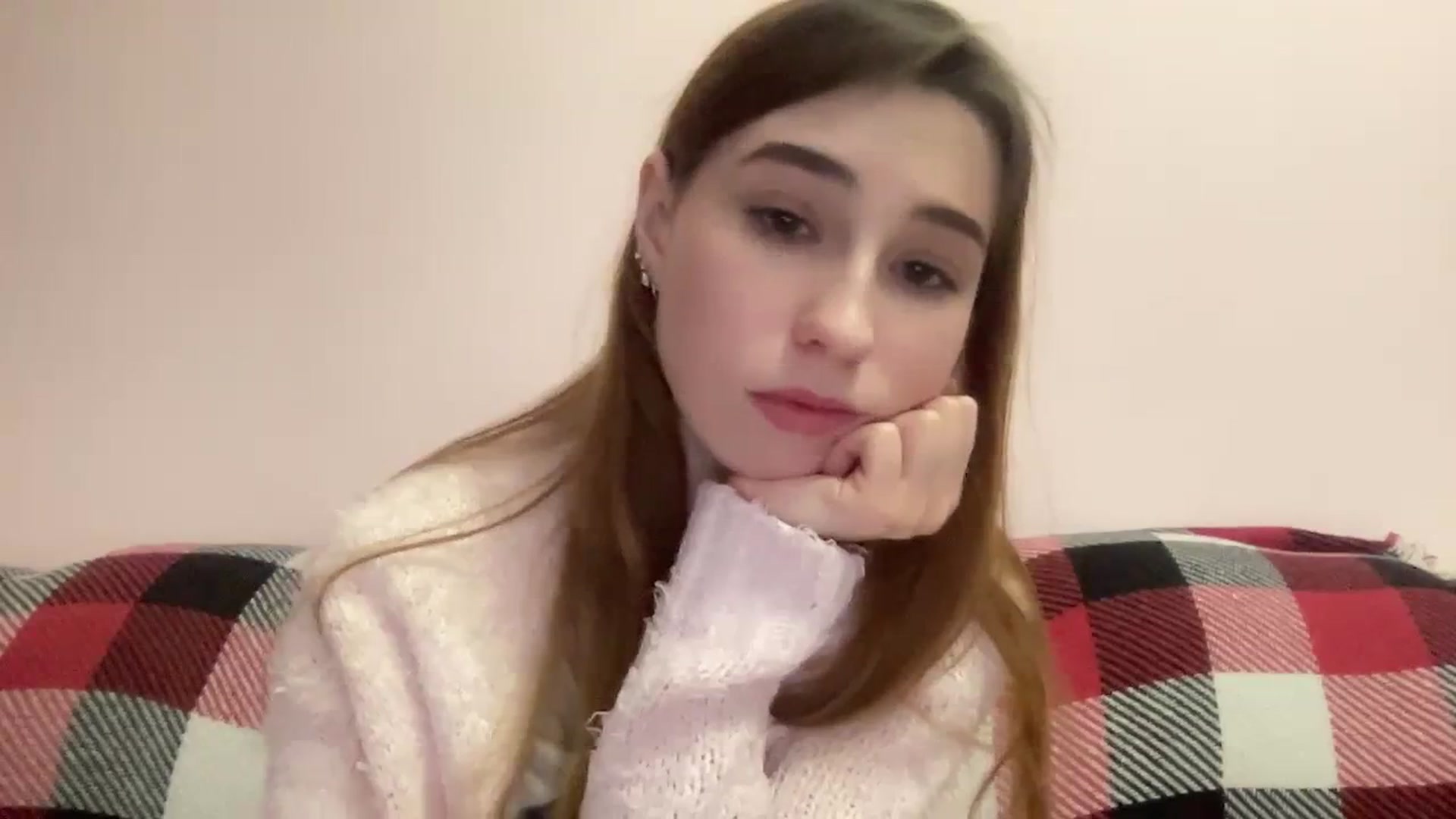 Gallery image thumbnail from Just_I's myfreecams stream on, 01/18/2024, 19:31 image 9 of 20