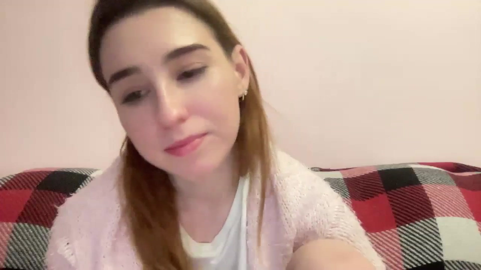 Gallery image thumbnail from Just_I's myfreecams stream on, 01/18/2024, 22:29 image 7 of 20