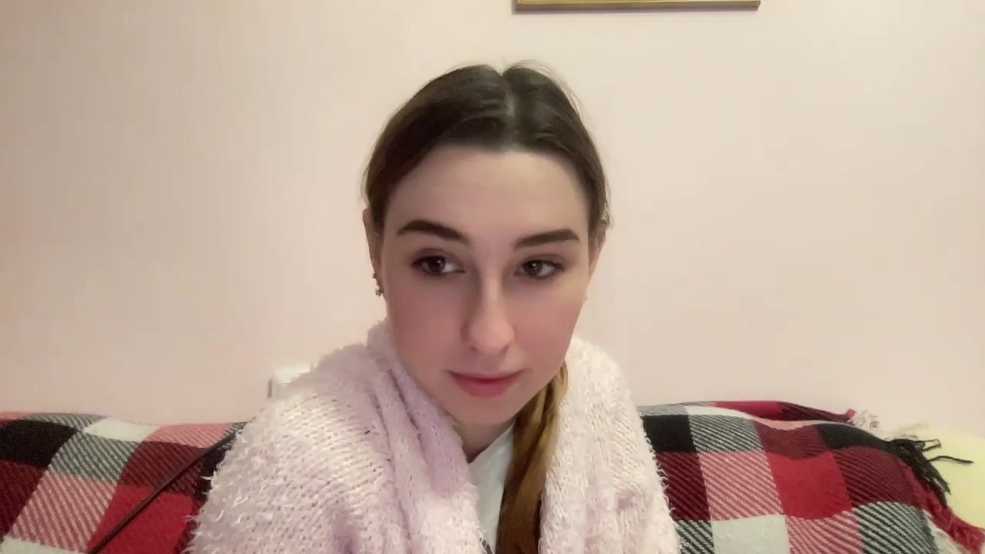 Gallery image thumbnail from Just_I's myfreecams stream on, 01/19/2024, 22:08 image 1 of 20