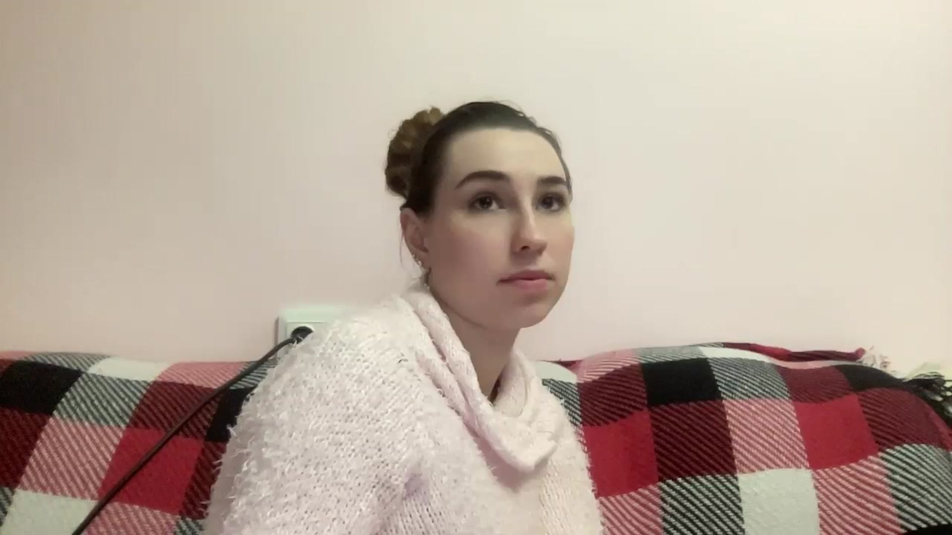 Gallery image thumbnail from Just_I's myfreecams stream on, 01/20/2024, 24:46 image 6 of 20