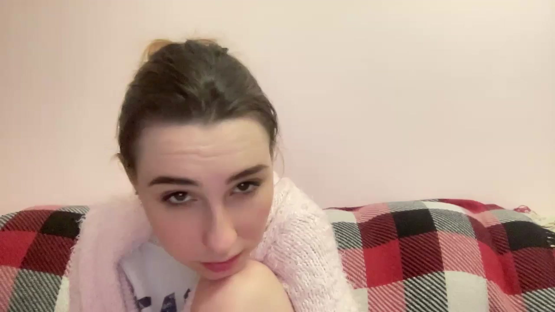 Gallery image thumbnail from Just_I's myfreecams stream on, 01/20/2024, 06:07 image 1 of 20