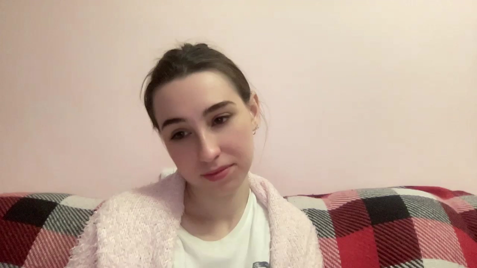 Gallery image thumbnail from Just_I's myfreecams stream on, 01/20/2024, 06:07 image 13 of 20