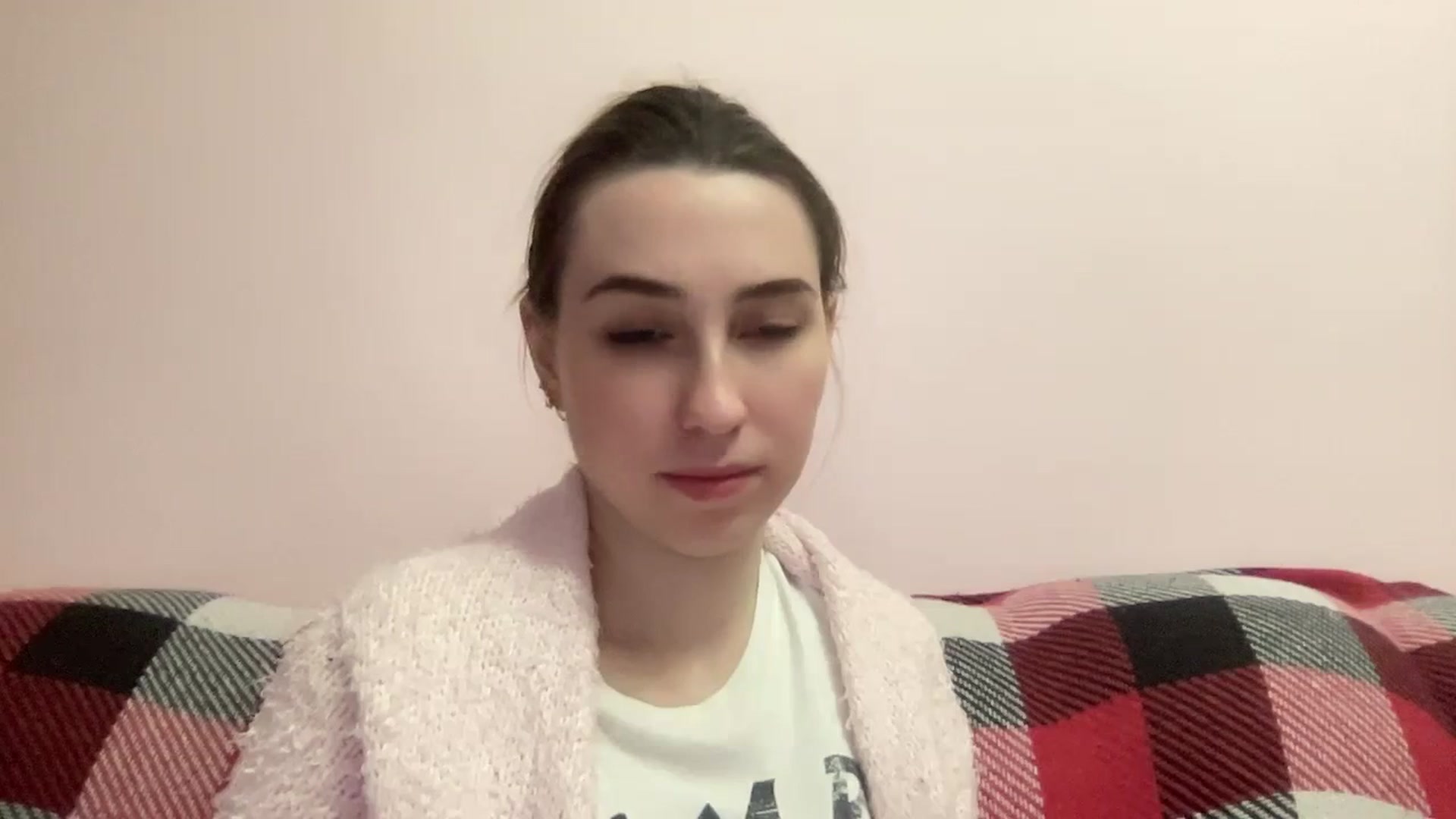 Gallery image thumbnail from Just_I's myfreecams stream on, 01/20/2024, 06:07 image 10 of 20