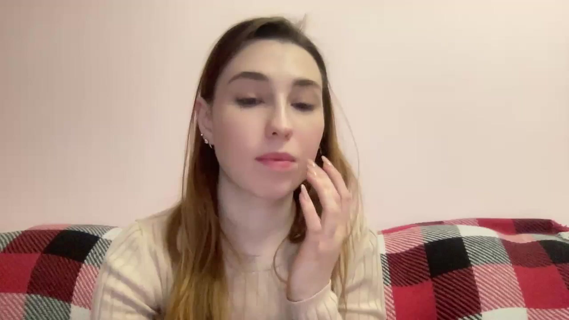 Gallery image thumbnail from Just_I's myfreecams stream on, 01/21/2024, 23:20 image 19 of 20