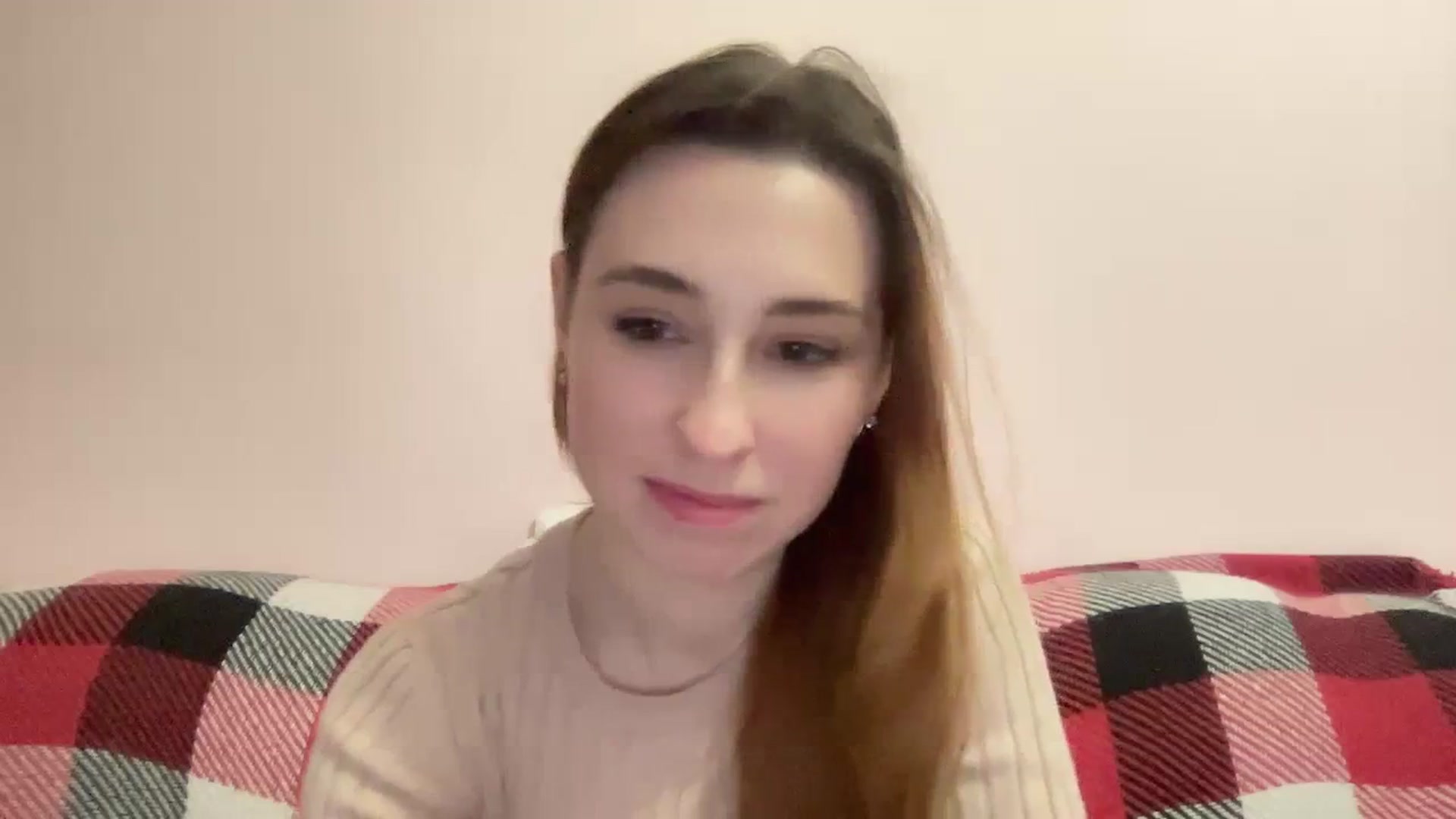 Gallery image thumbnail from Just_I's myfreecams stream on, 01/21/2024, 23:20 image 7 of 20