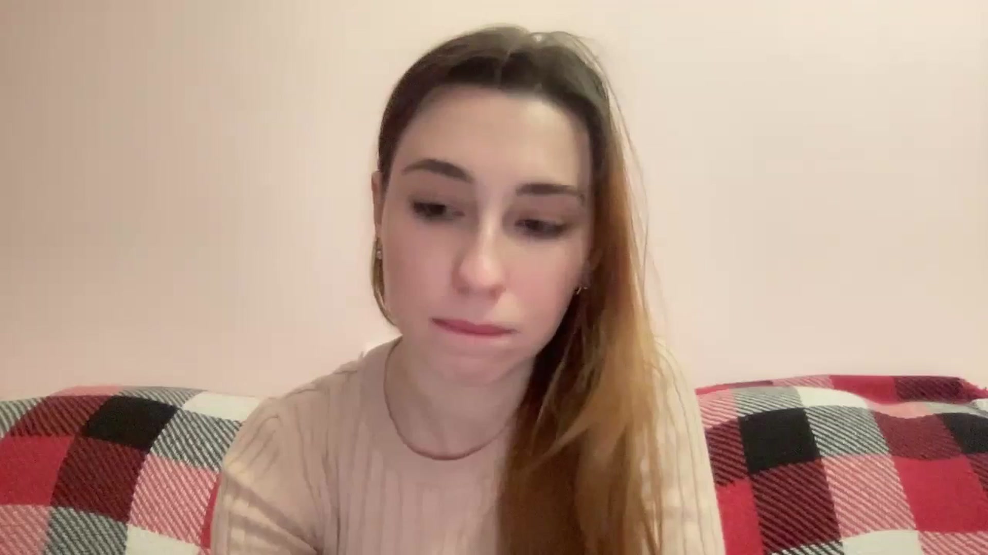 Gallery image thumbnail from Just_I's myfreecams stream on, 01/21/2024, 23:20 image 8 of 20