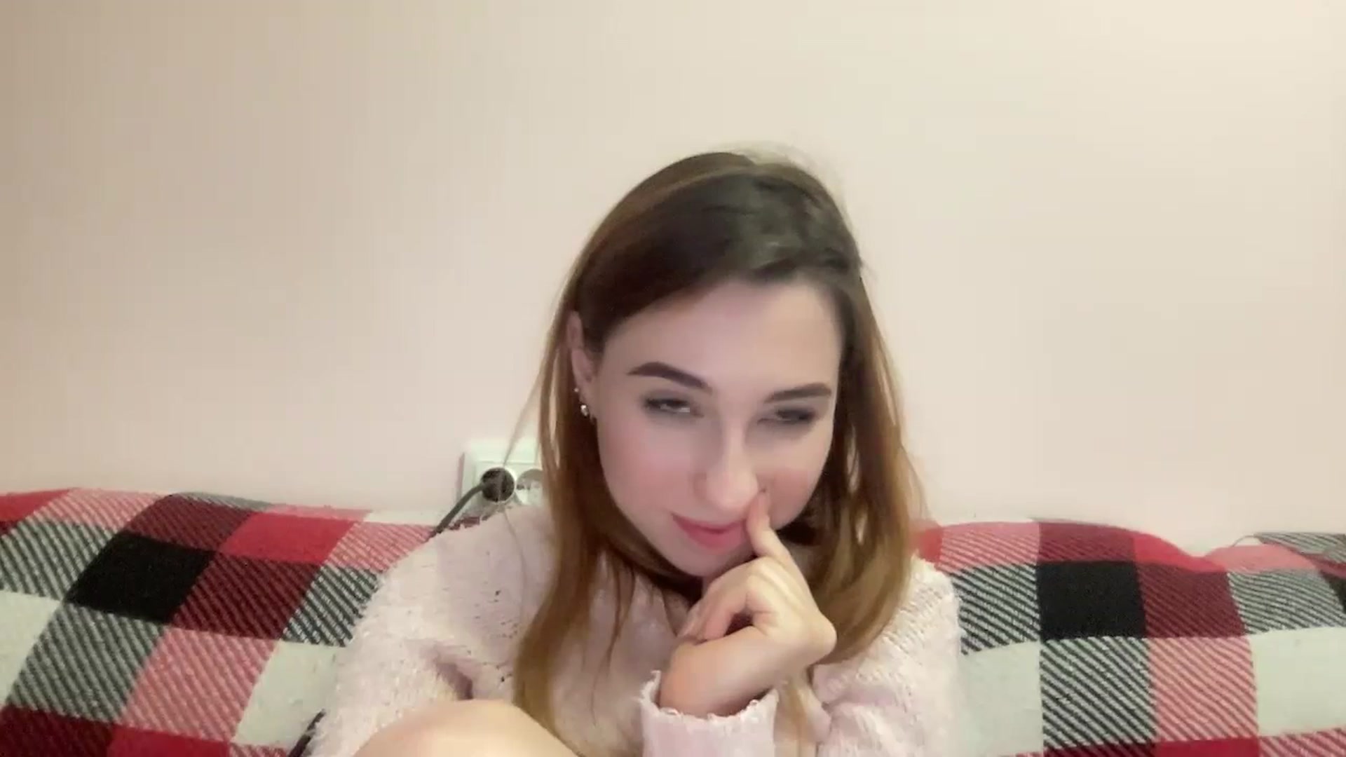 Gallery image thumbnail from Just_I's myfreecams stream on, 01/23/2024, 24:43 image 20 of 20