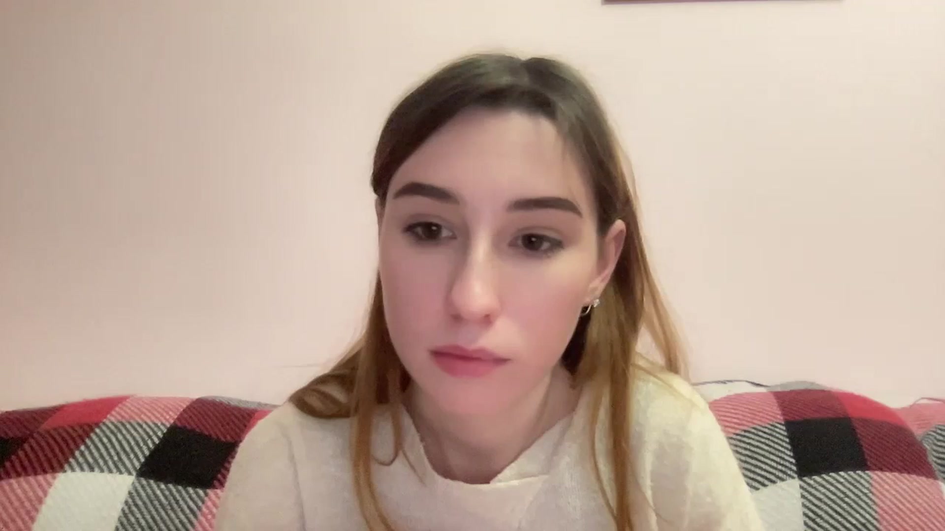 Gallery image thumbnail from Just_I's myfreecams stream on, 01/24/2024, 19:37 image 7 of 20