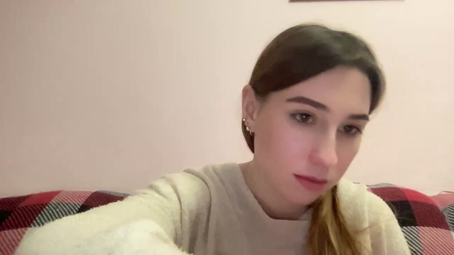 Gallery image thumbnail from Just_I's myfreecams stream on, 01/24/2024, 19:37 image 11 of 20