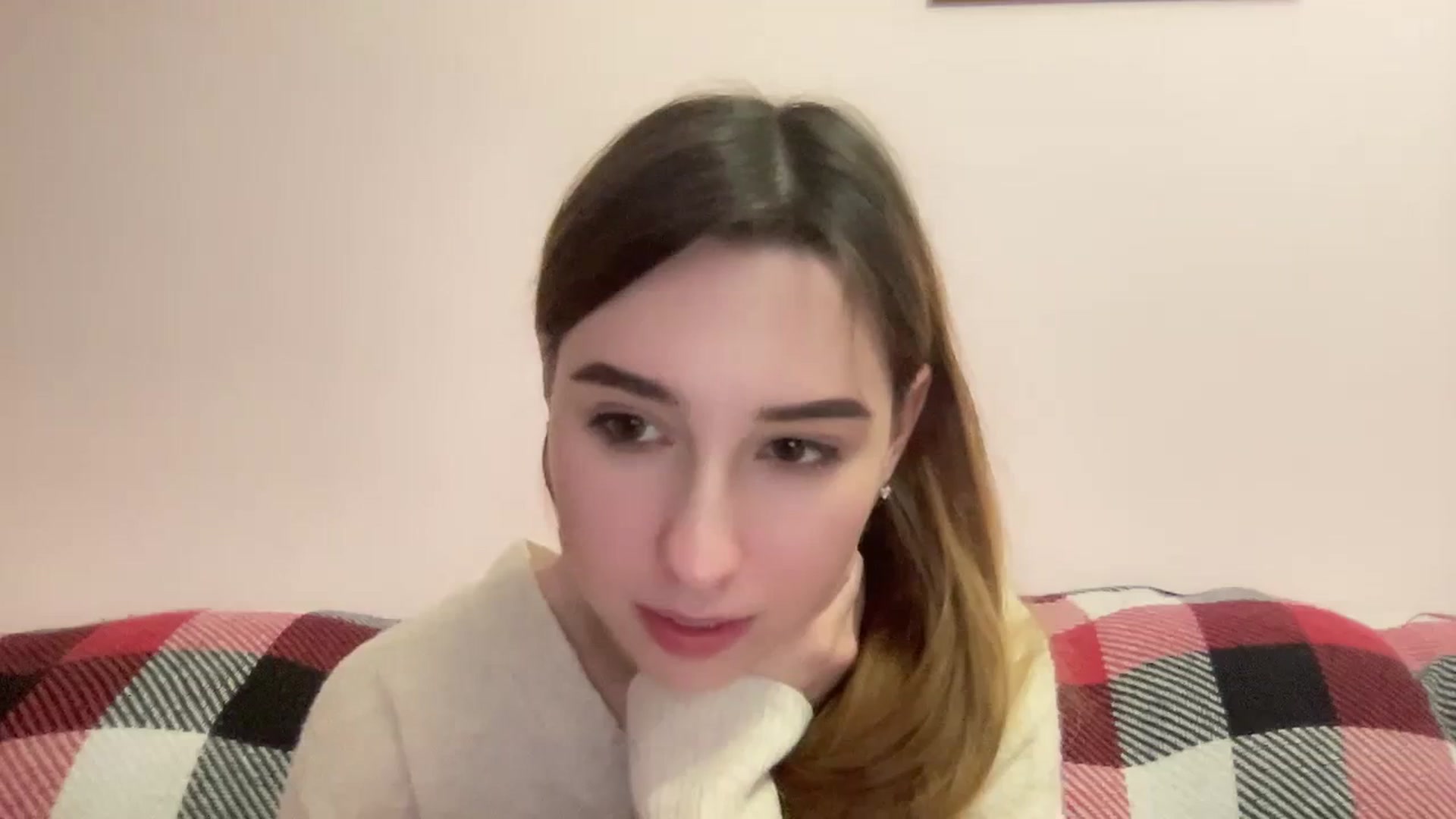 Gallery image thumbnail from Just_I's myfreecams stream on, 01/24/2024, 19:37 image 4 of 20