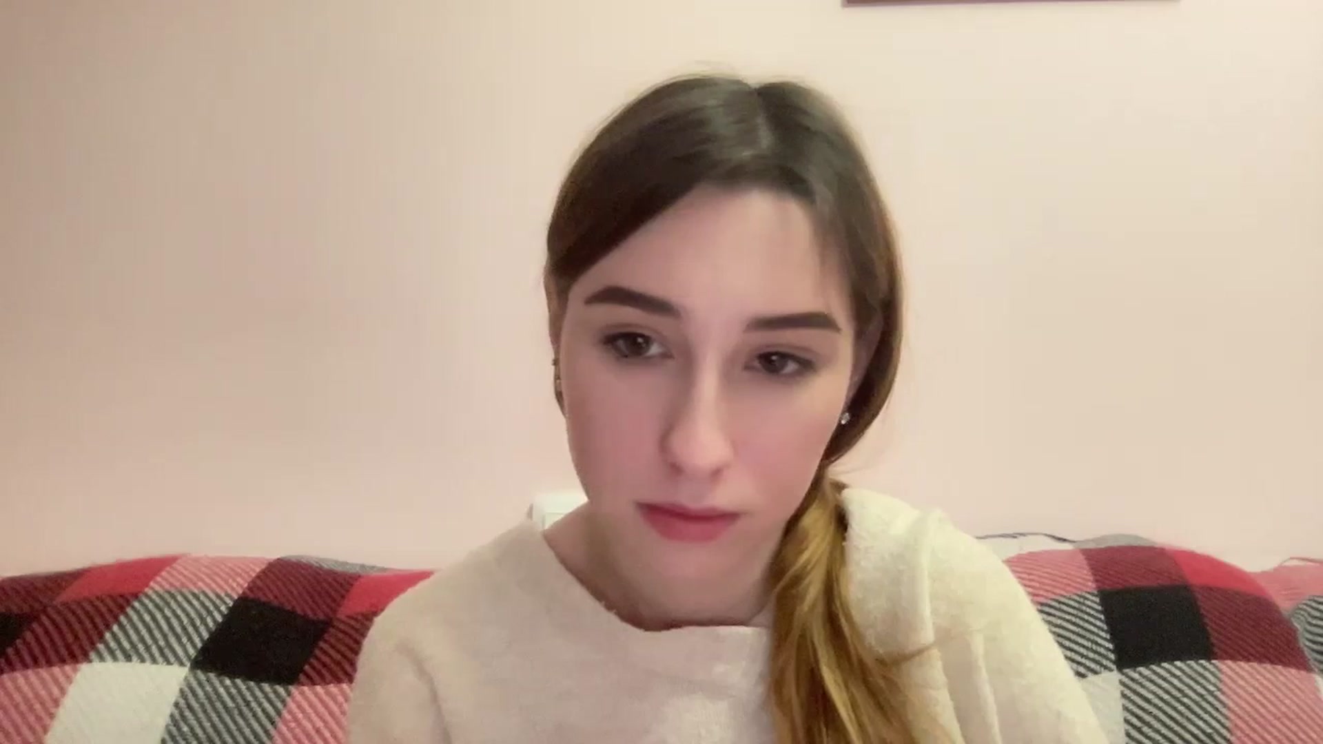 Gallery image thumbnail from Just_I's myfreecams stream on, 01/24/2024, 19:37 image 12 of 20
