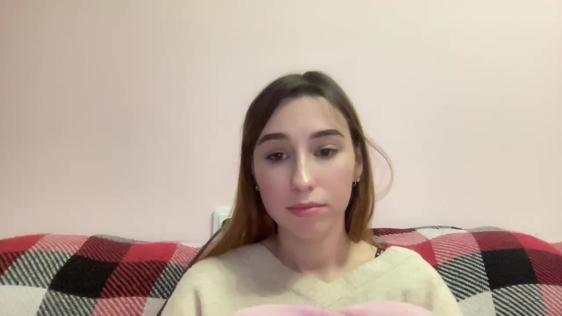 Gallery image thumbnail from Just_I's myfreecams stream on, 01/24/2024, 21:03 image 5 of 20