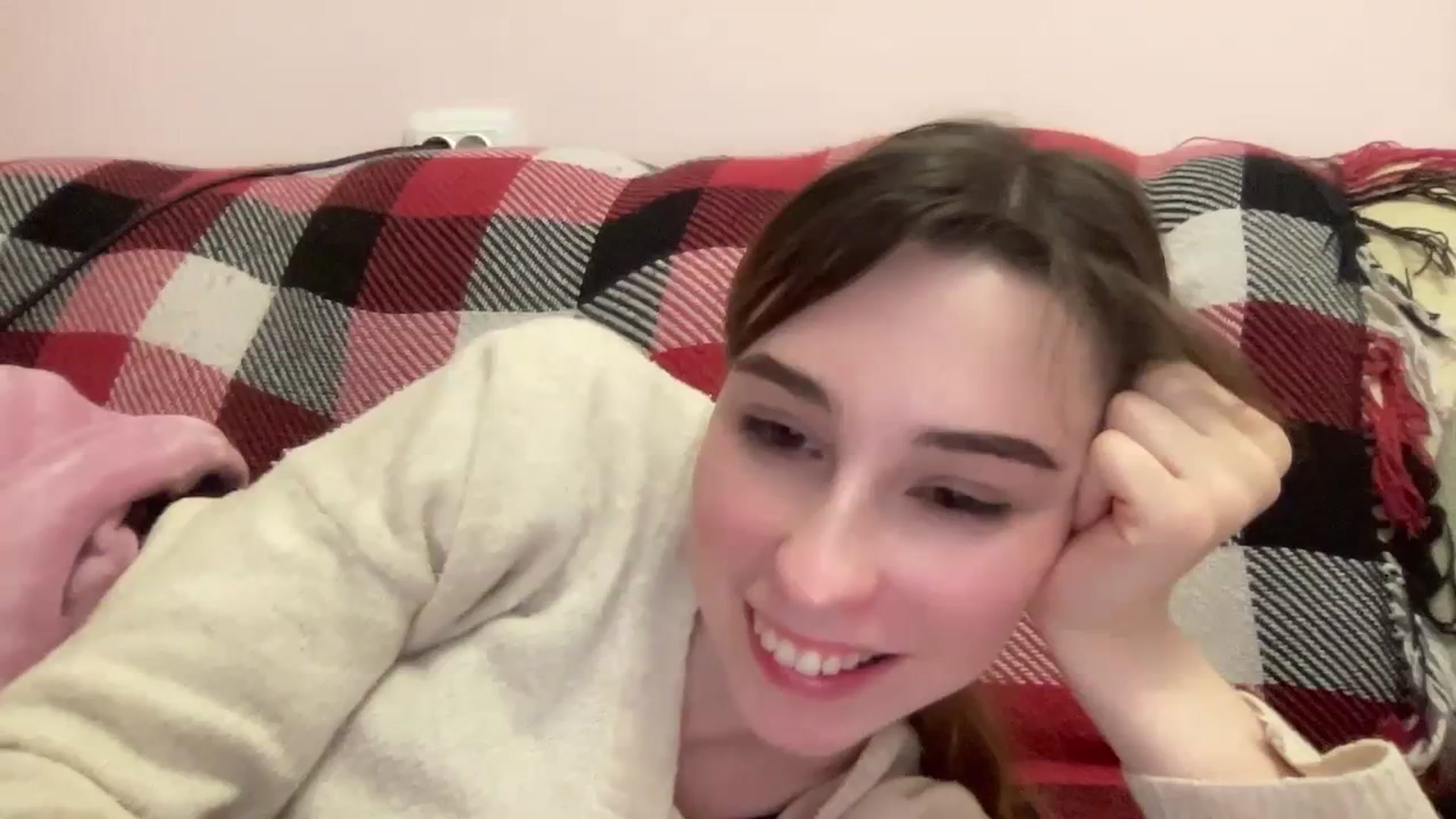 Gallery image thumbnail from Just_I's myfreecams stream on, 01/24/2024, 23:01 image 14 of 20