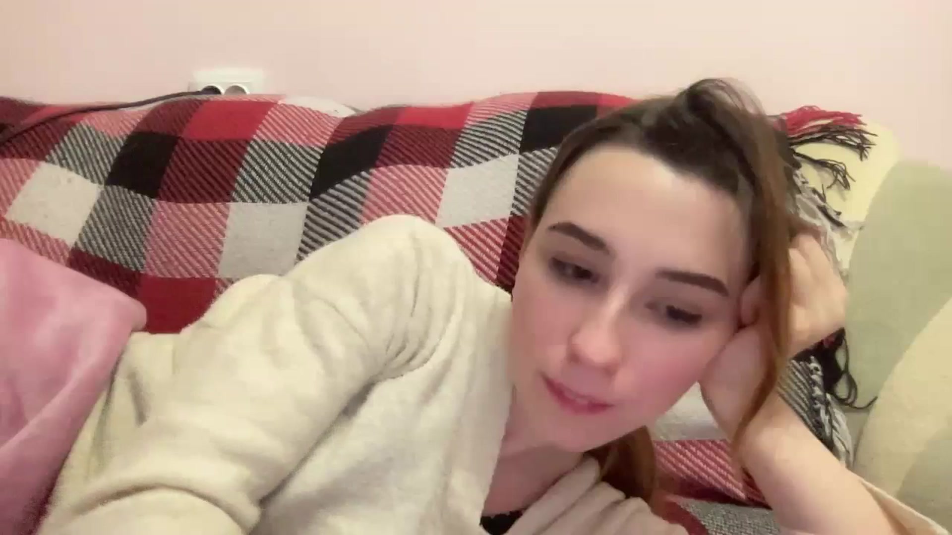 Gallery image thumbnail from Just_I's myfreecams stream on, 01/24/2024, 23:35 image 12 of 20
