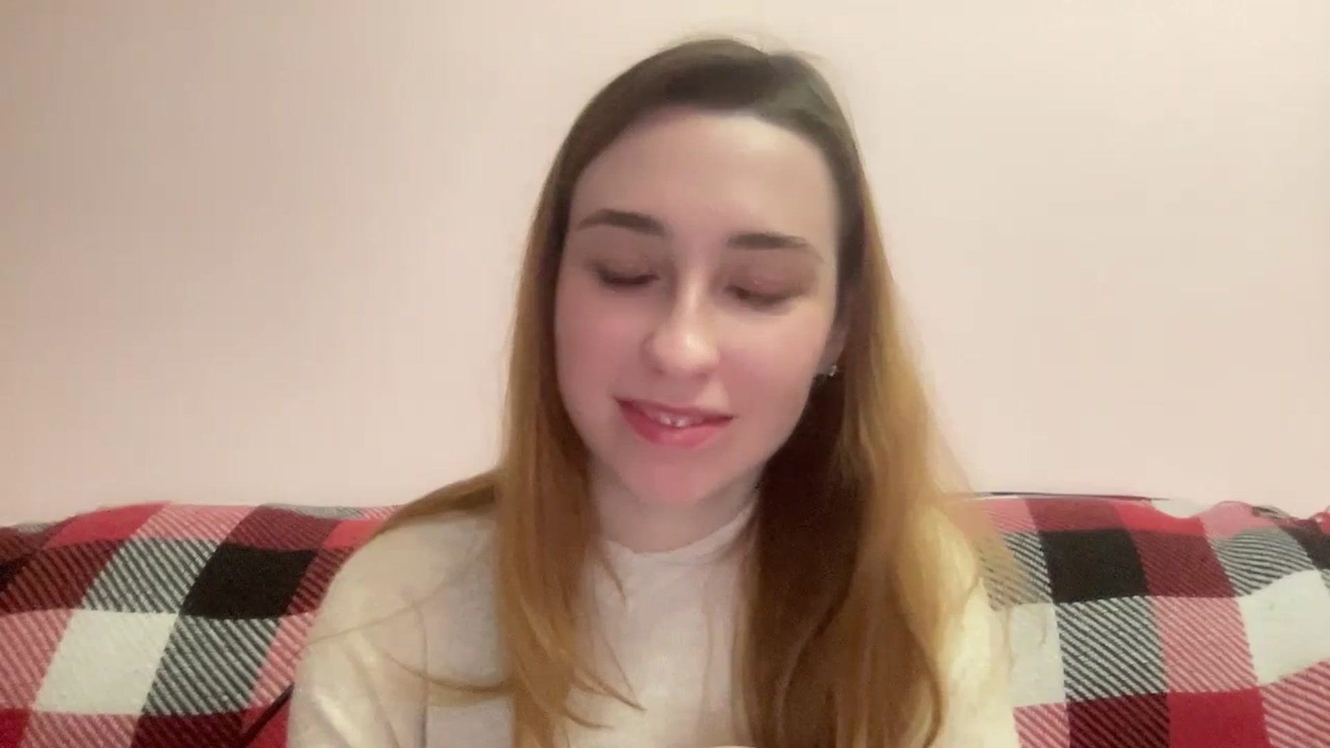 Gallery image thumbnail from Just_I's myfreecams stream on, 01/25/2024, 19:35 image 6 of 20