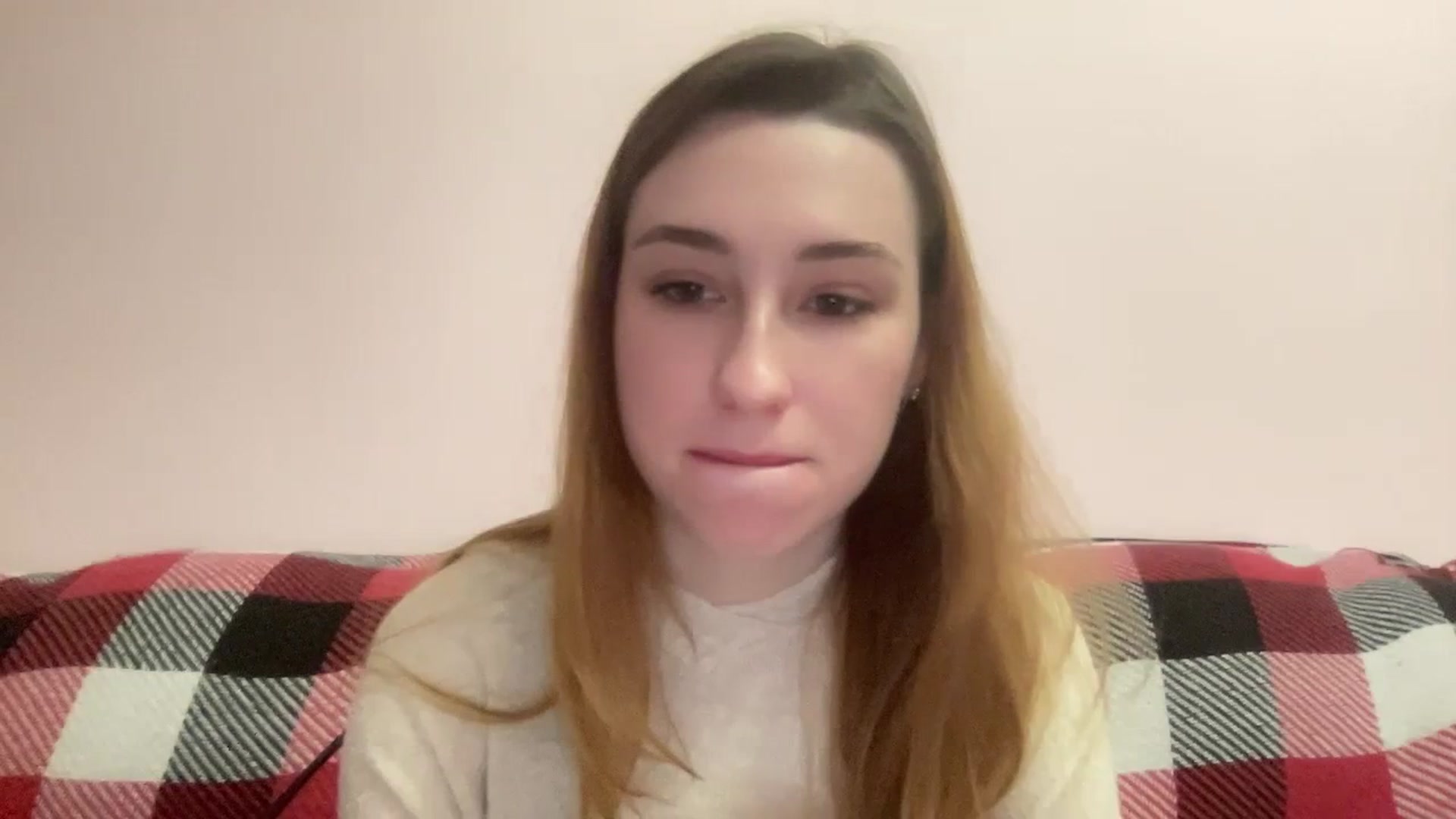 Gallery image thumbnail from Just_I's myfreecams stream on, 01/25/2024, 19:35 image 3 of 20