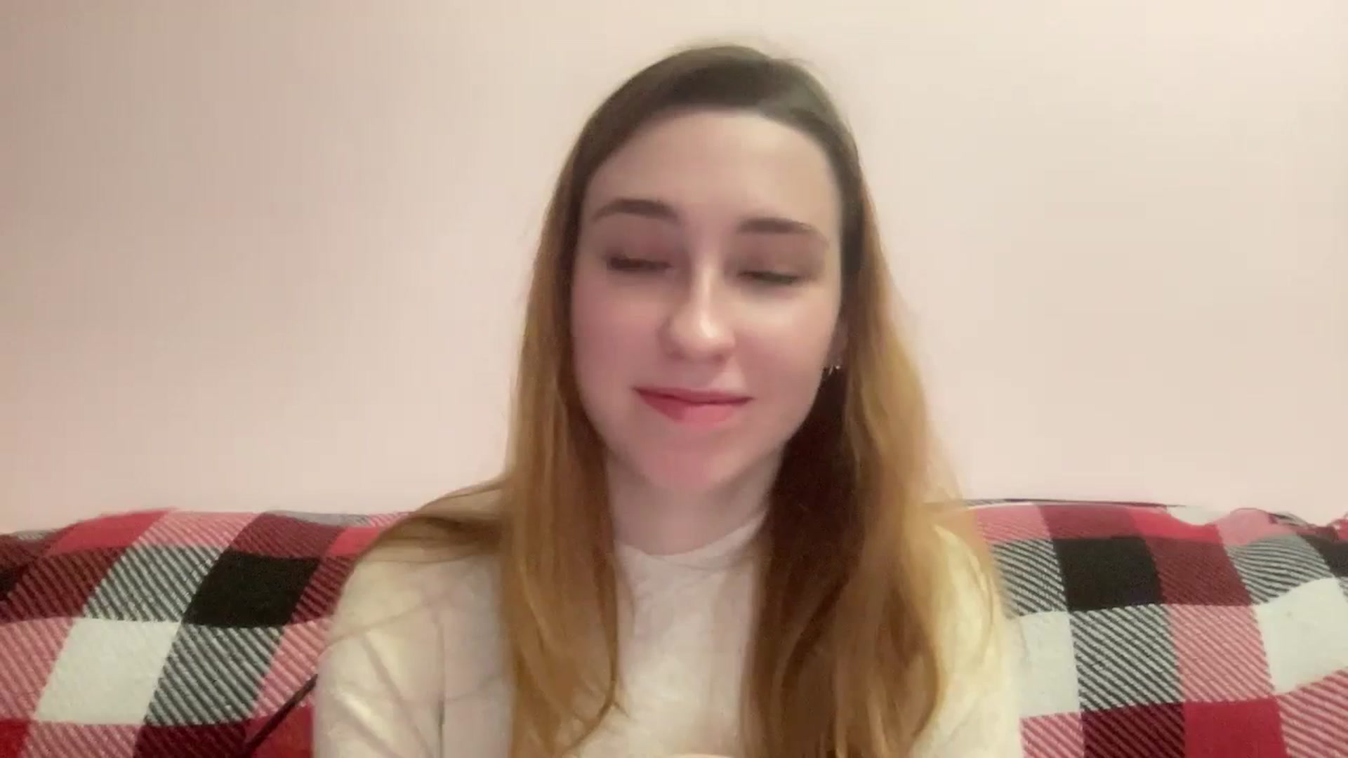 Gallery image thumbnail from Just_I's myfreecams stream on, 01/25/2024, 19:35 image 10 of 20