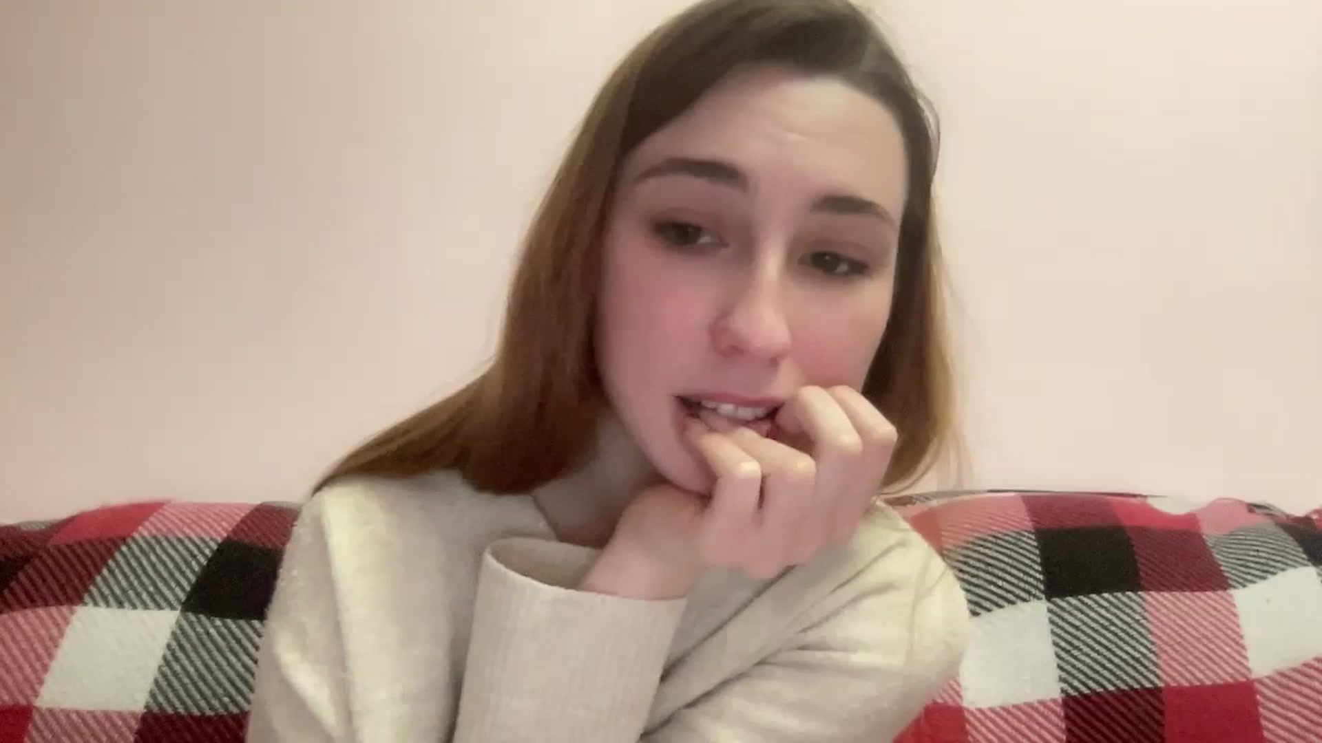 Gallery image thumbnail from Just_I's myfreecams stream on, 01/25/2024, 20:27 image 1 of 20
