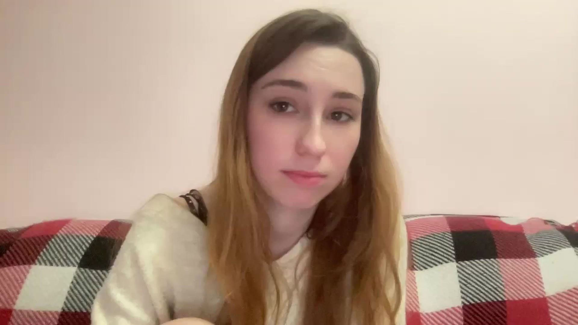 Gallery image thumbnail from Just_I's myfreecams stream on, 01/25/2024, 20:27 image 12 of 20