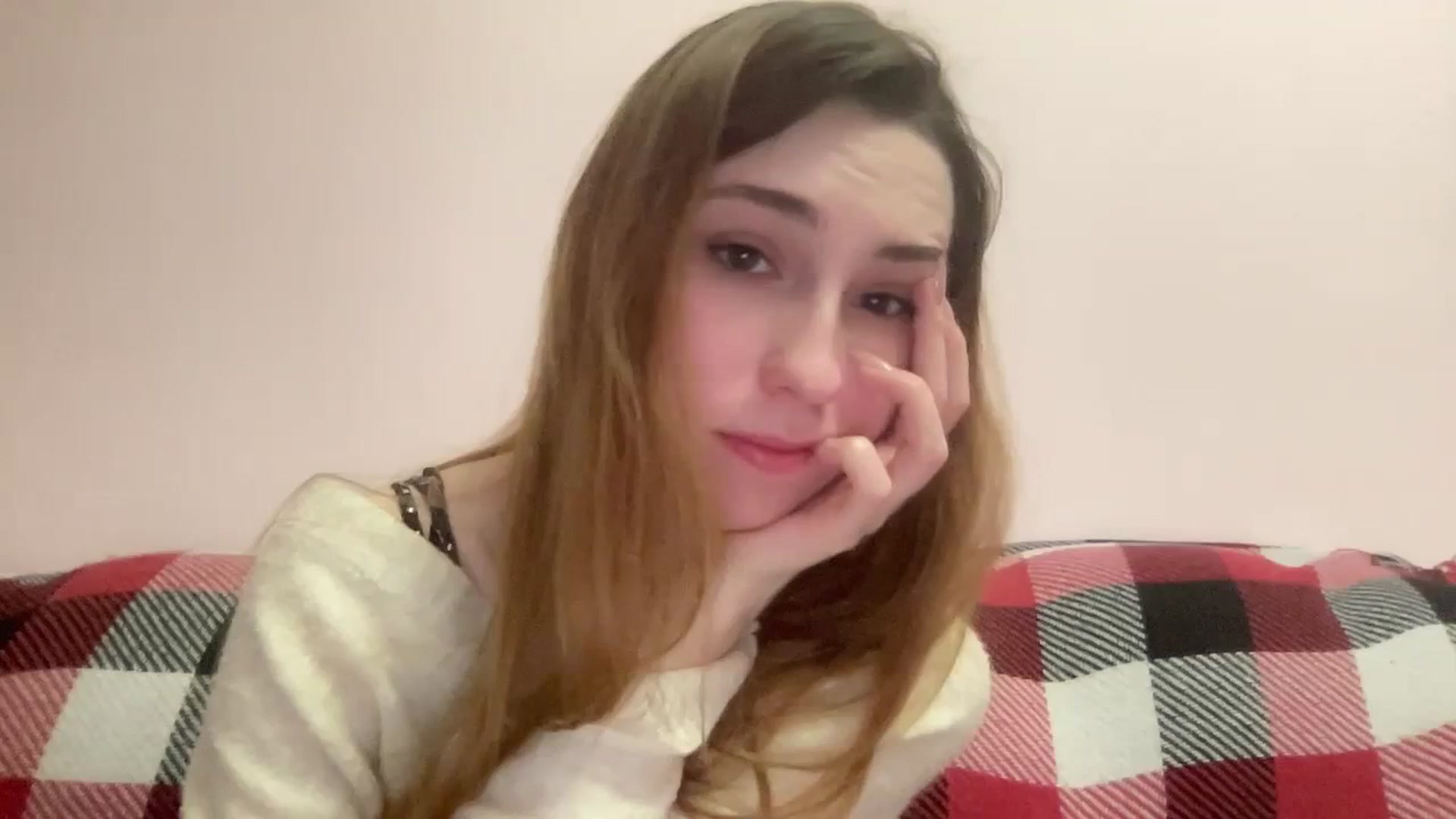Gallery image thumbnail from Just_I's myfreecams stream on, 01/25/2024, 20:27 image 17 of 20