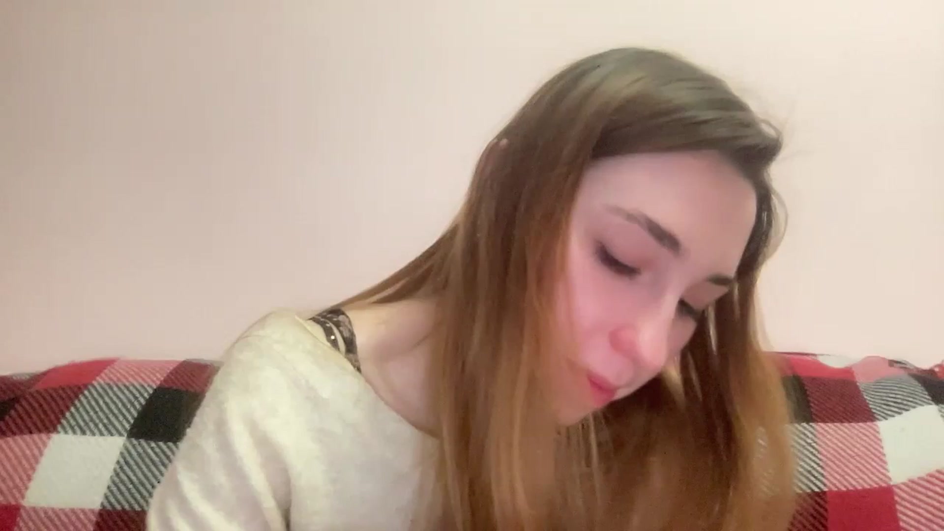 Gallery image thumbnail from Just_I's myfreecams stream on, 01/25/2024, 20:27 image 19 of 20