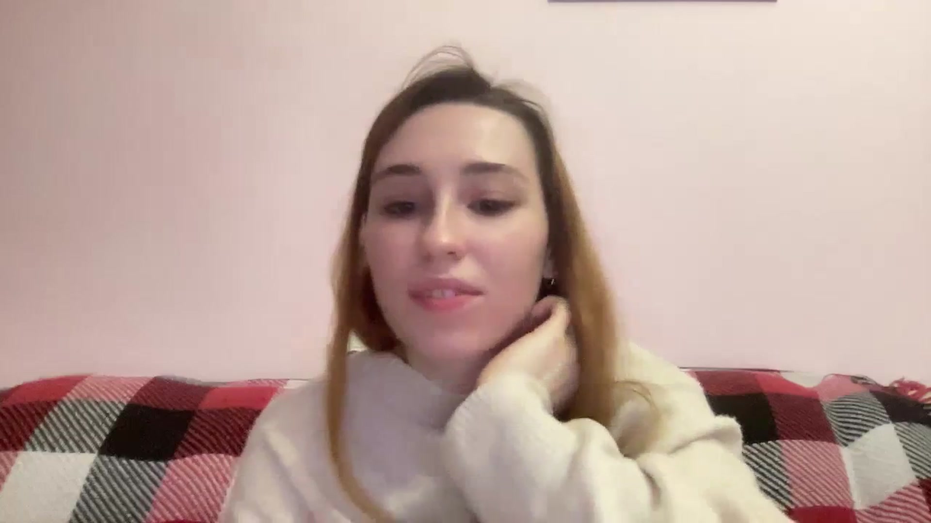 Gallery image thumbnail from Just_I's myfreecams stream on, 01/25/2024, 22:17 image 8 of 20
