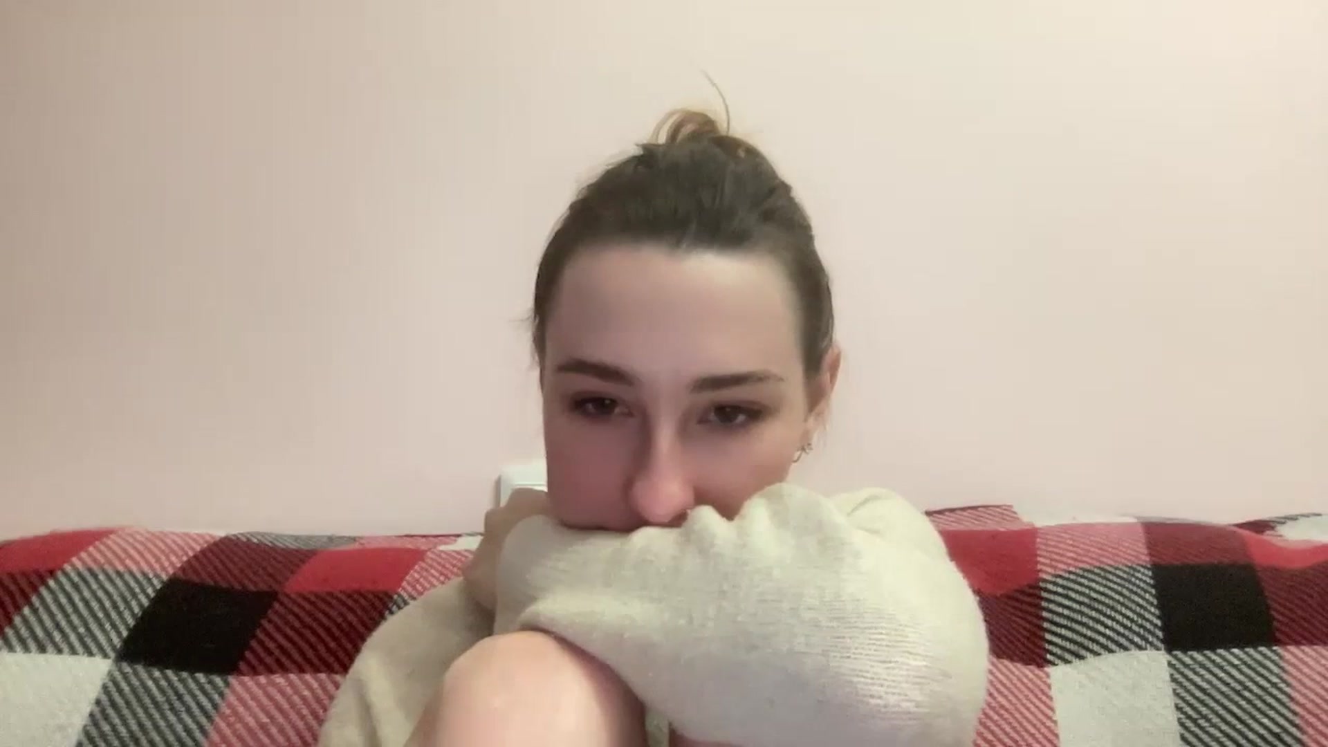 Gallery image thumbnail from Just_I's myfreecams stream on, 01/26/2024, 01:11 image 19 of 20