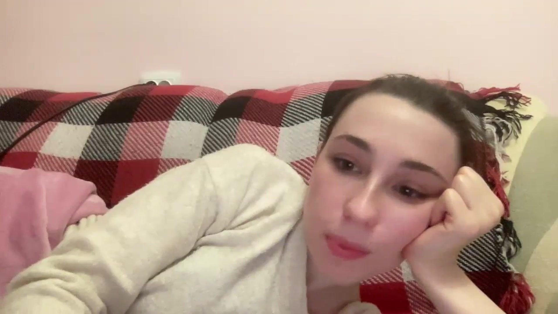 Gallery image thumbnail from Just_I's myfreecams stream on, 01/26/2024, 03:06 image 18 of 20