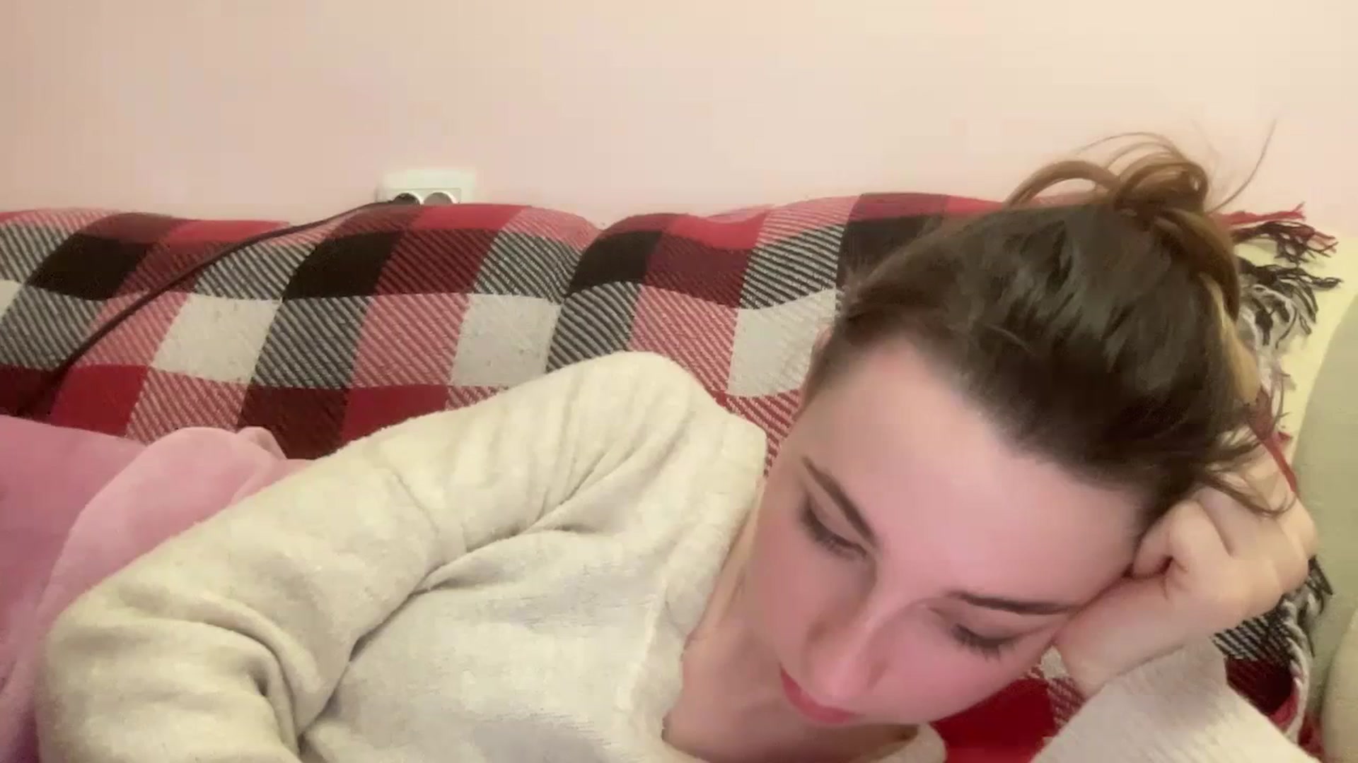Gallery image thumbnail from Just_I's myfreecams stream on, 01/26/2024, 03:48 image 6 of 20