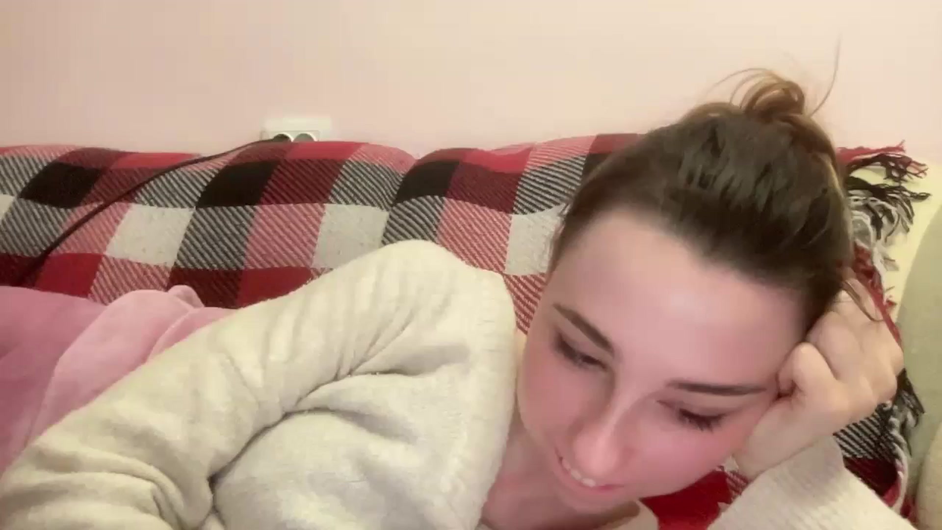 Gallery image thumbnail from Just_I's myfreecams stream on, 01/26/2024, 03:48 image 1 of 20