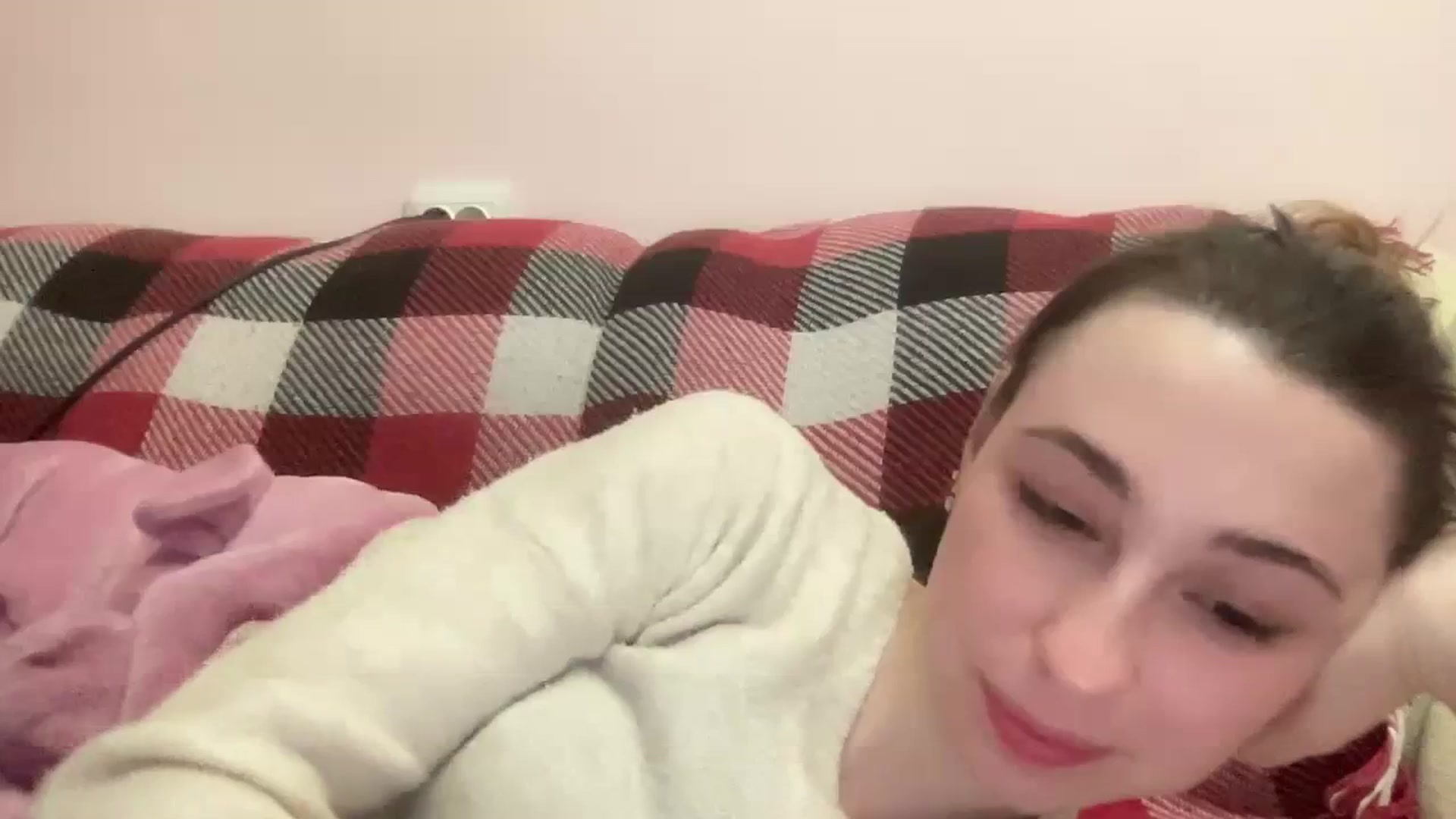 Gallery image thumbnail from Just_I's myfreecams stream on, 01/26/2024, 04:40 image 9 of 20