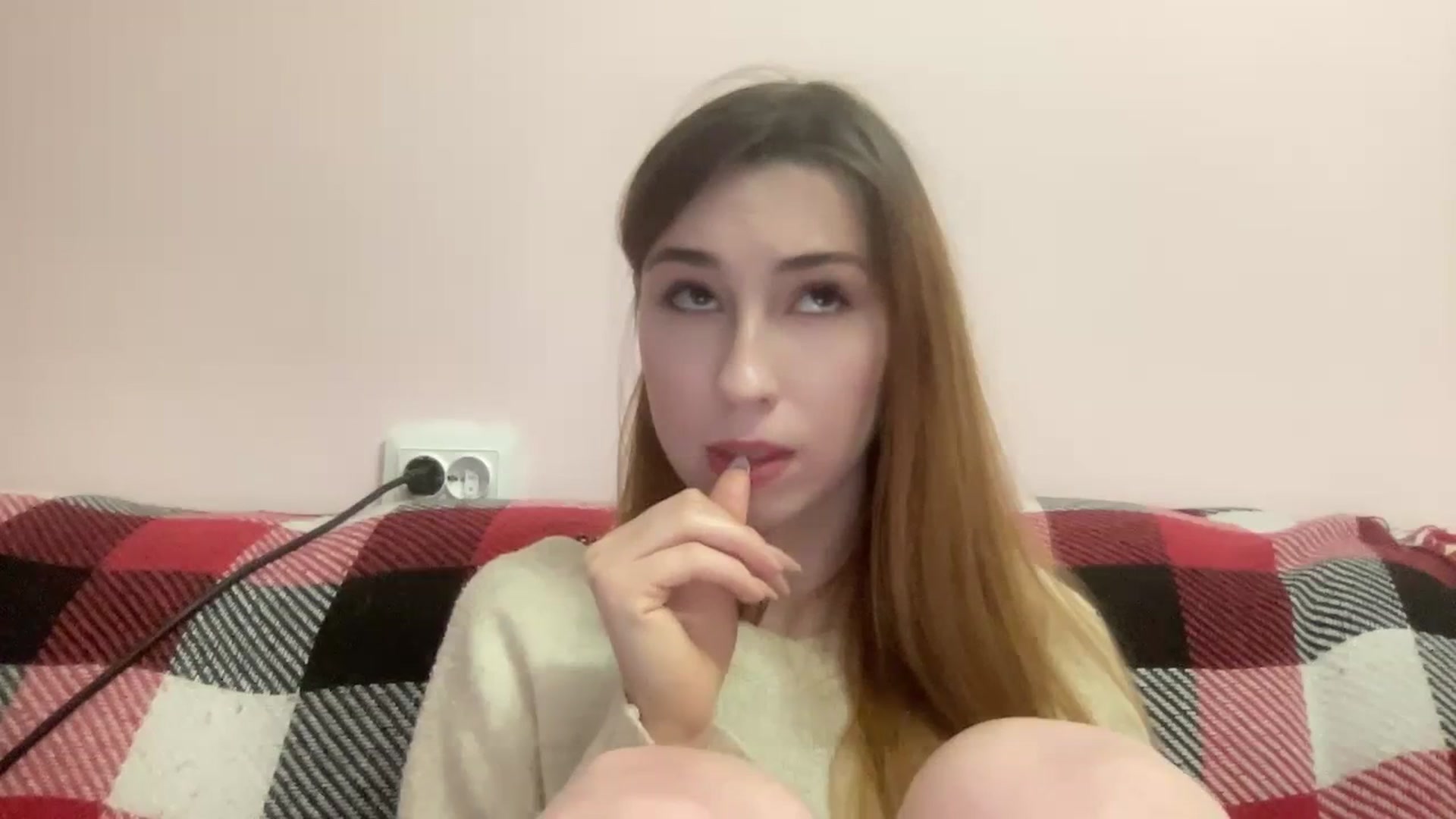 Gallery image thumbnail from Just_I's myfreecams stream on, 01/26/2024, 18:13 image 9 of 20