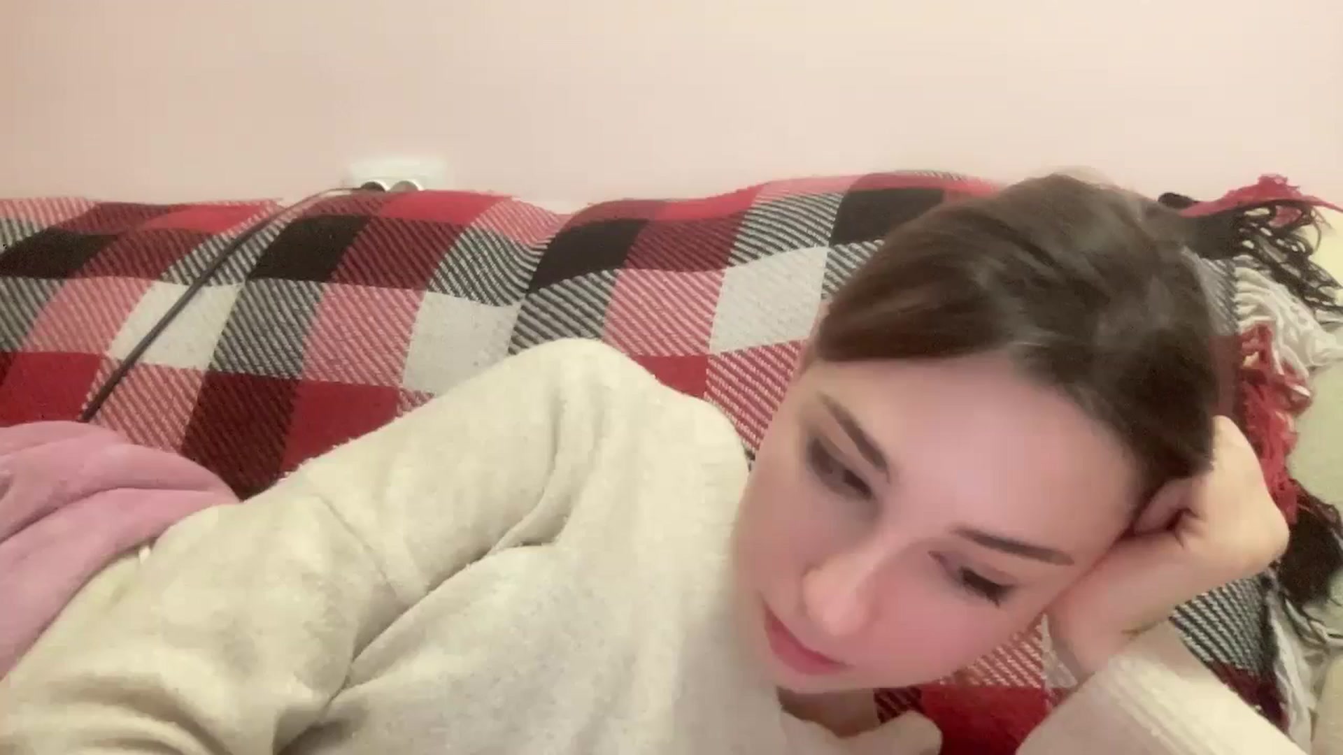 Gallery image thumbnail from Just_I's myfreecams stream on, 01/27/2024, 04:58 image 17 of 20