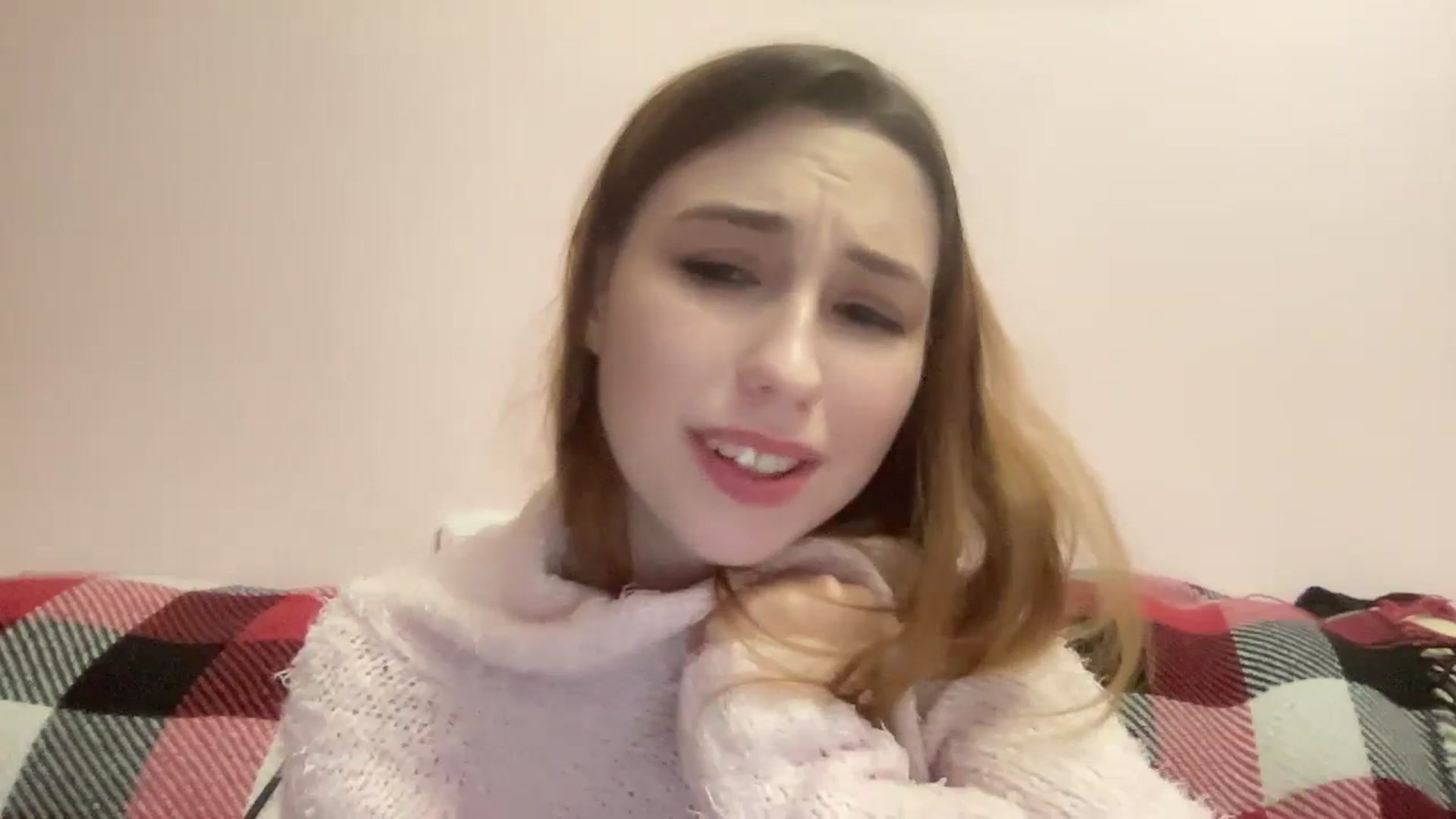 Gallery image thumbnail from Just_I's myfreecams stream on, 01/27/2024, 18:10 image 16 of 20