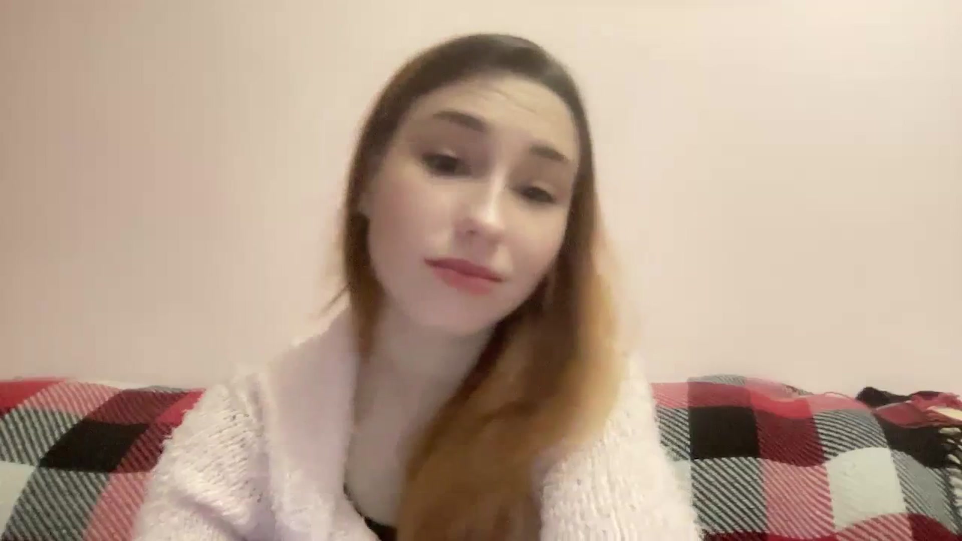 Gallery image thumbnail from Just_I's myfreecams stream on, 01/27/2024, 18:10 image 11 of 20