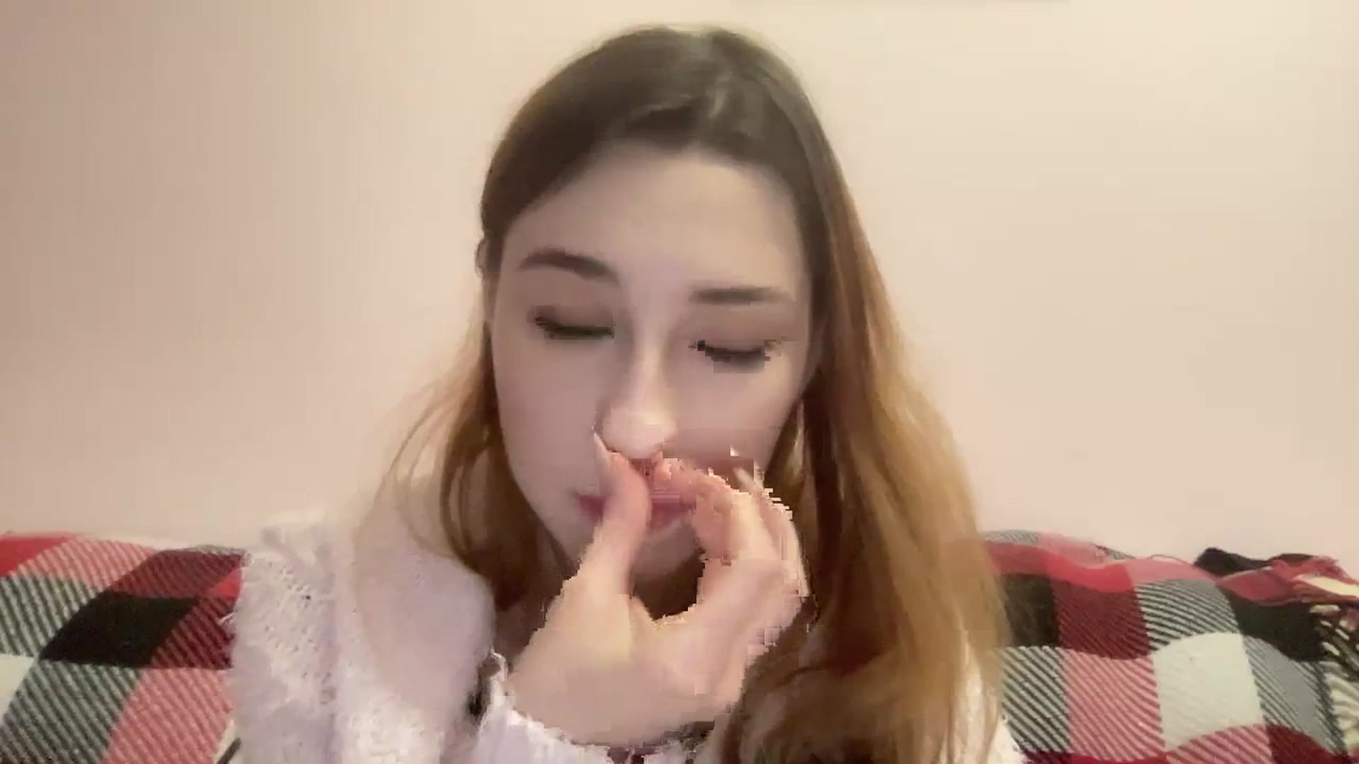 Gallery image thumbnail from Just_I's myfreecams stream on, 01/27/2024, 18:10 image 20 of 20